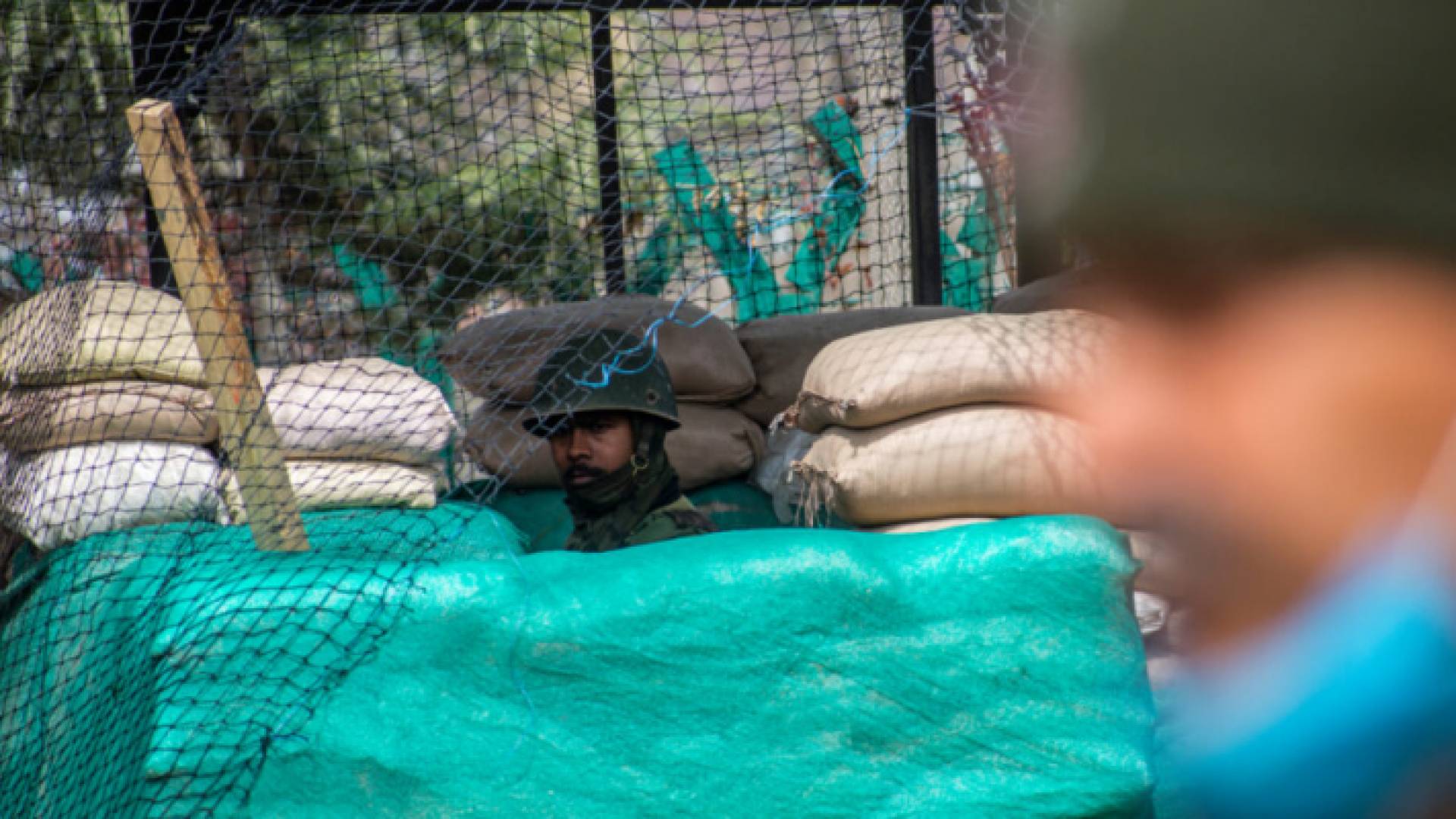 كشمير مقسومة بين الهند وباكستان