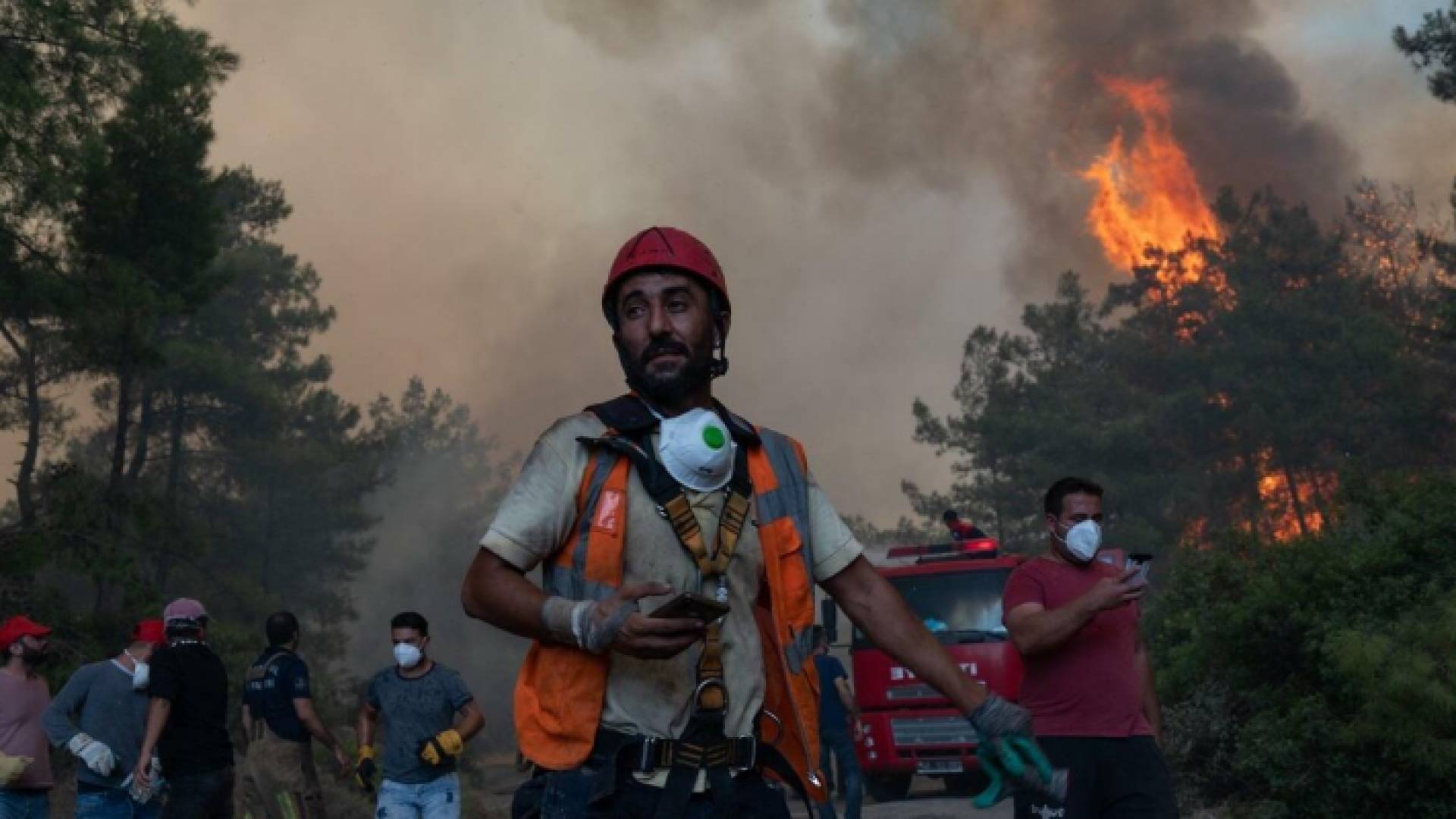 حصيلة ضحايا الحرائق في تركيا 6 وفيات وعشرات الإصابات