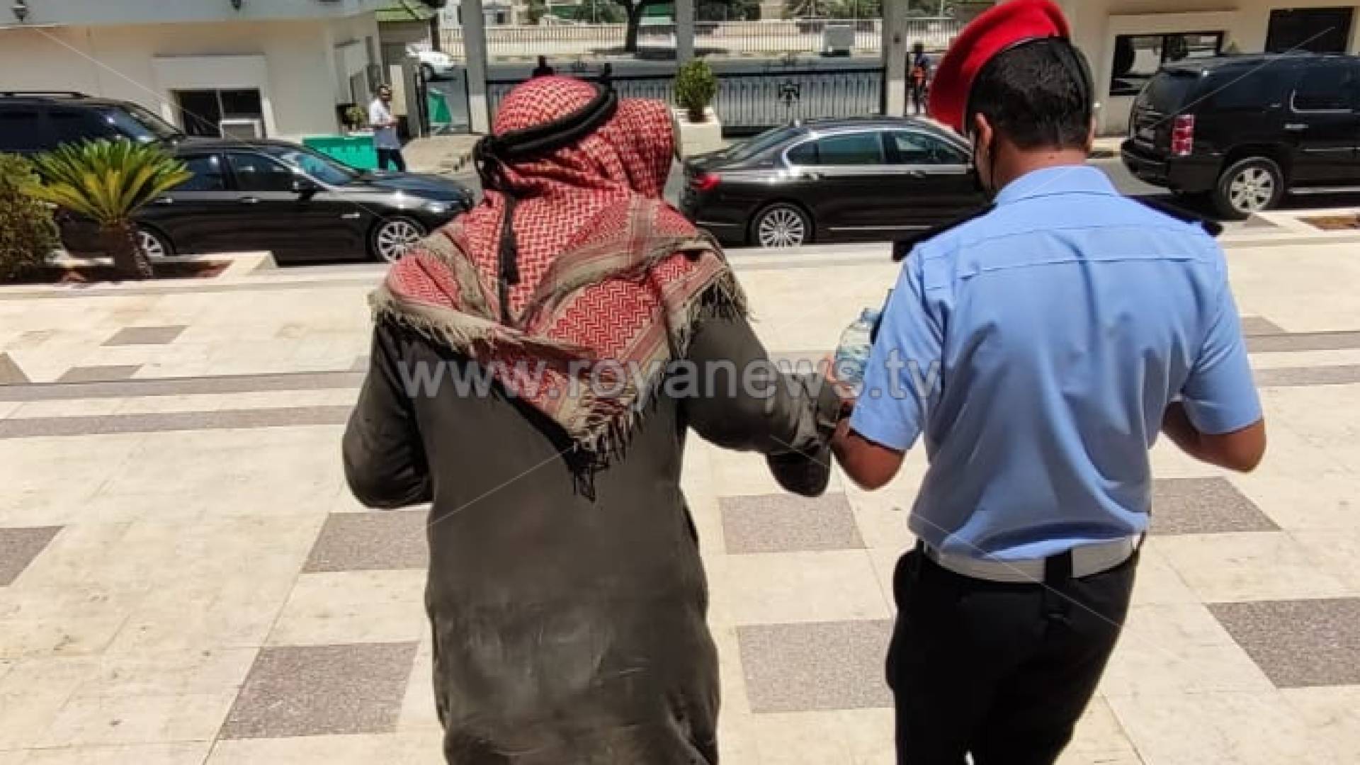 مسن مجلس النواب