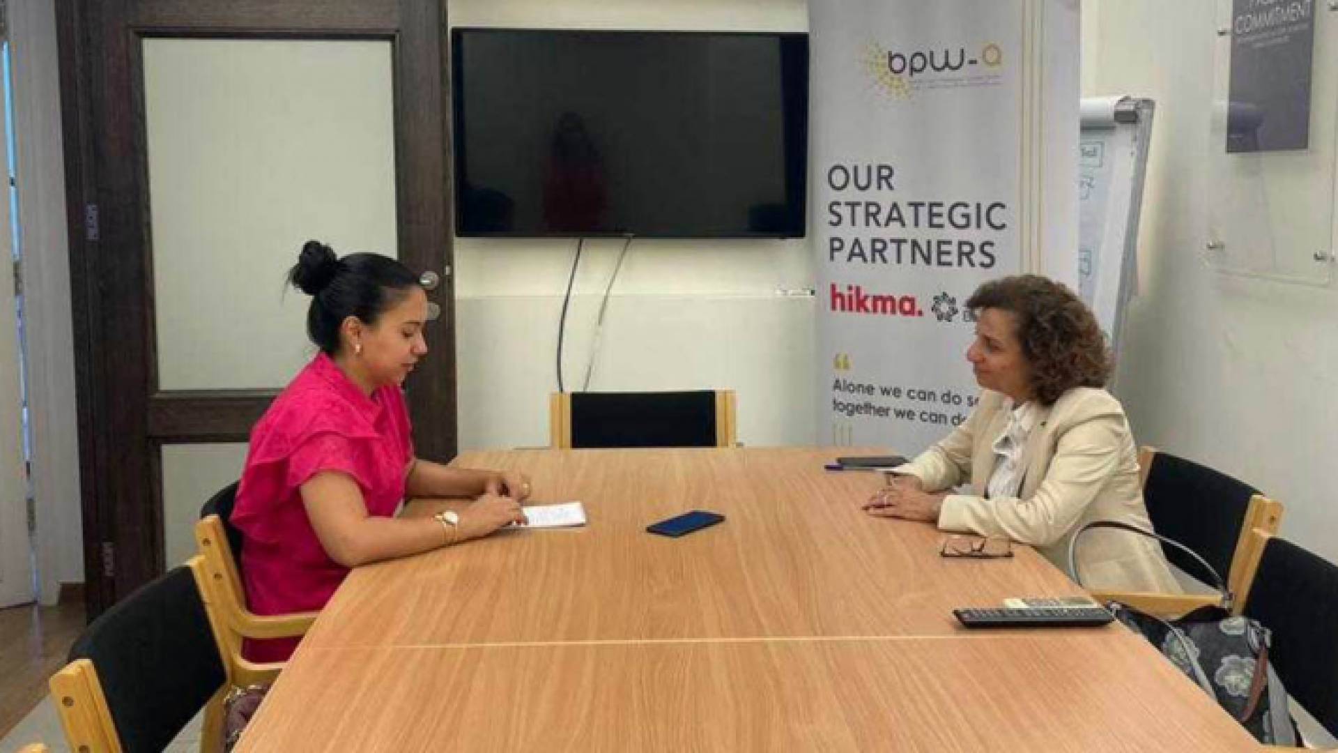 رئيسة جمعية نادي صاحبات الأعمال والمهن المهندسة رنا العبوة