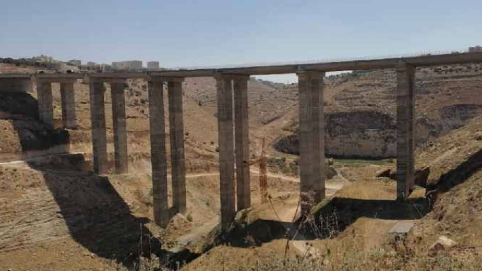 محطة توليد كهرباء - أرشيفية