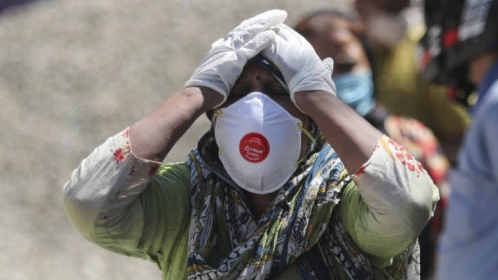 متحور دلتا يفاجىء العلماء بـ "صورة مخيفة"