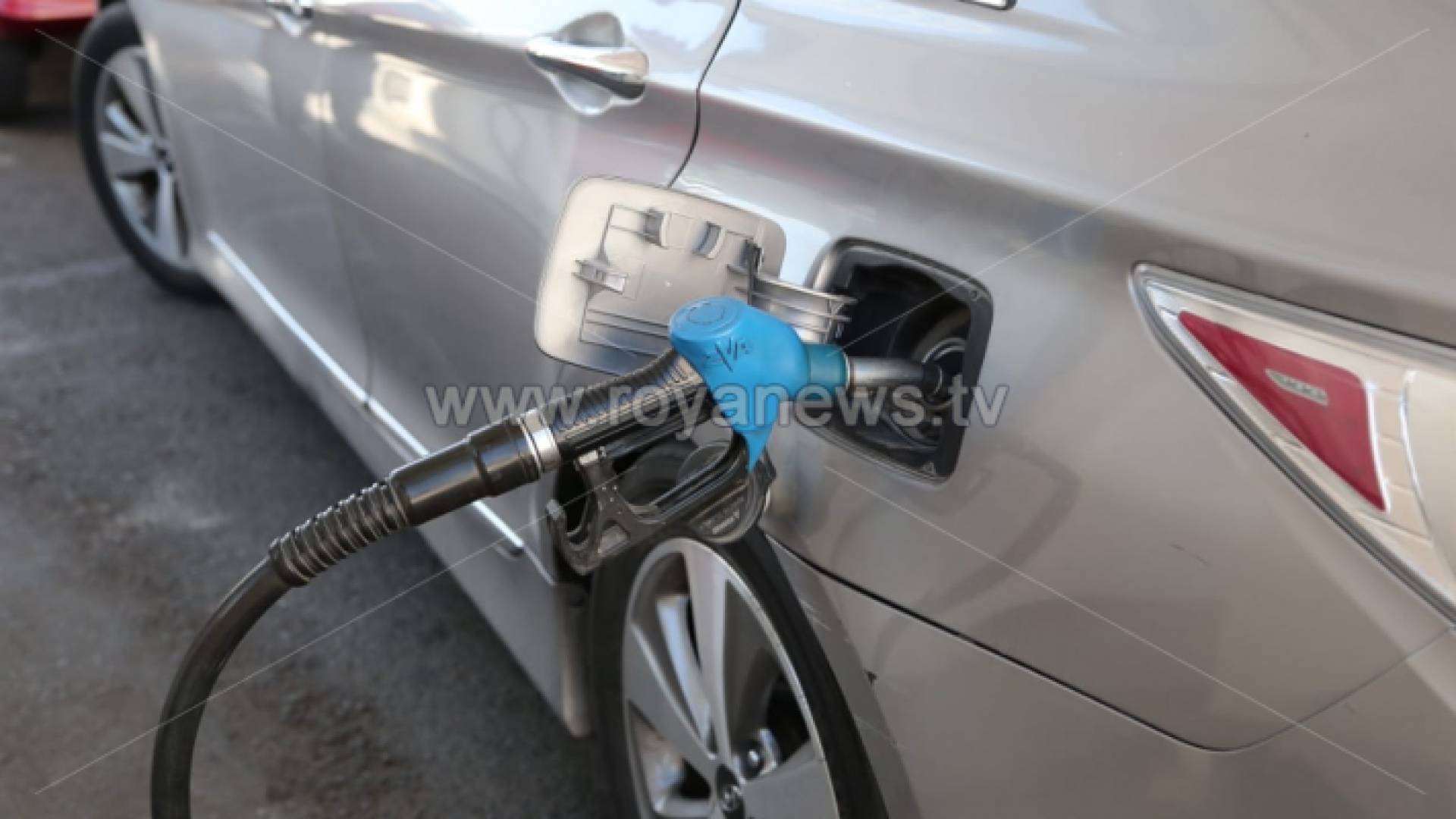 من داخل محطة محروقات