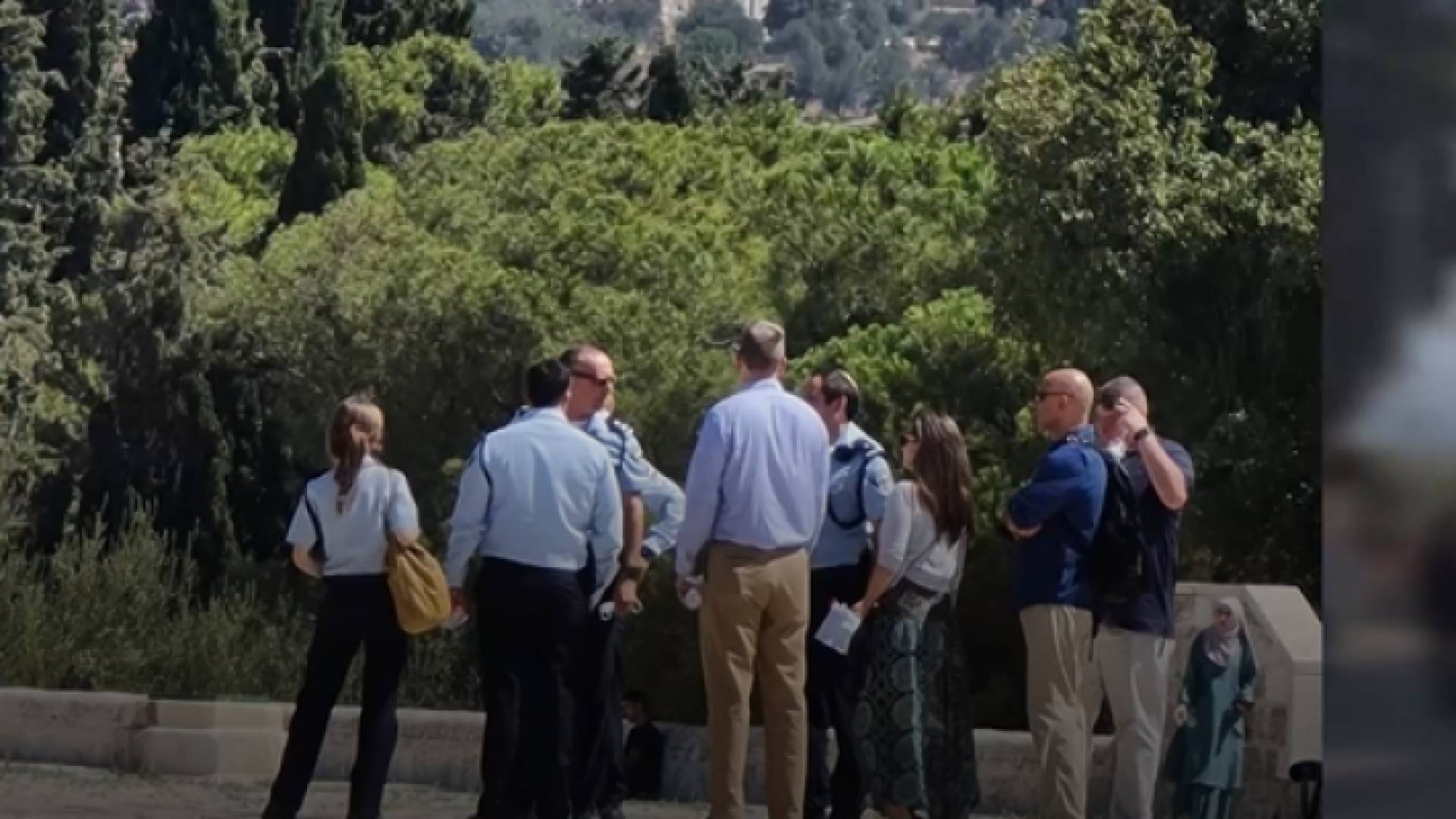 اقتحامات متواصلة للمسجد الأقصى المبارك وسط حراسة مشددة