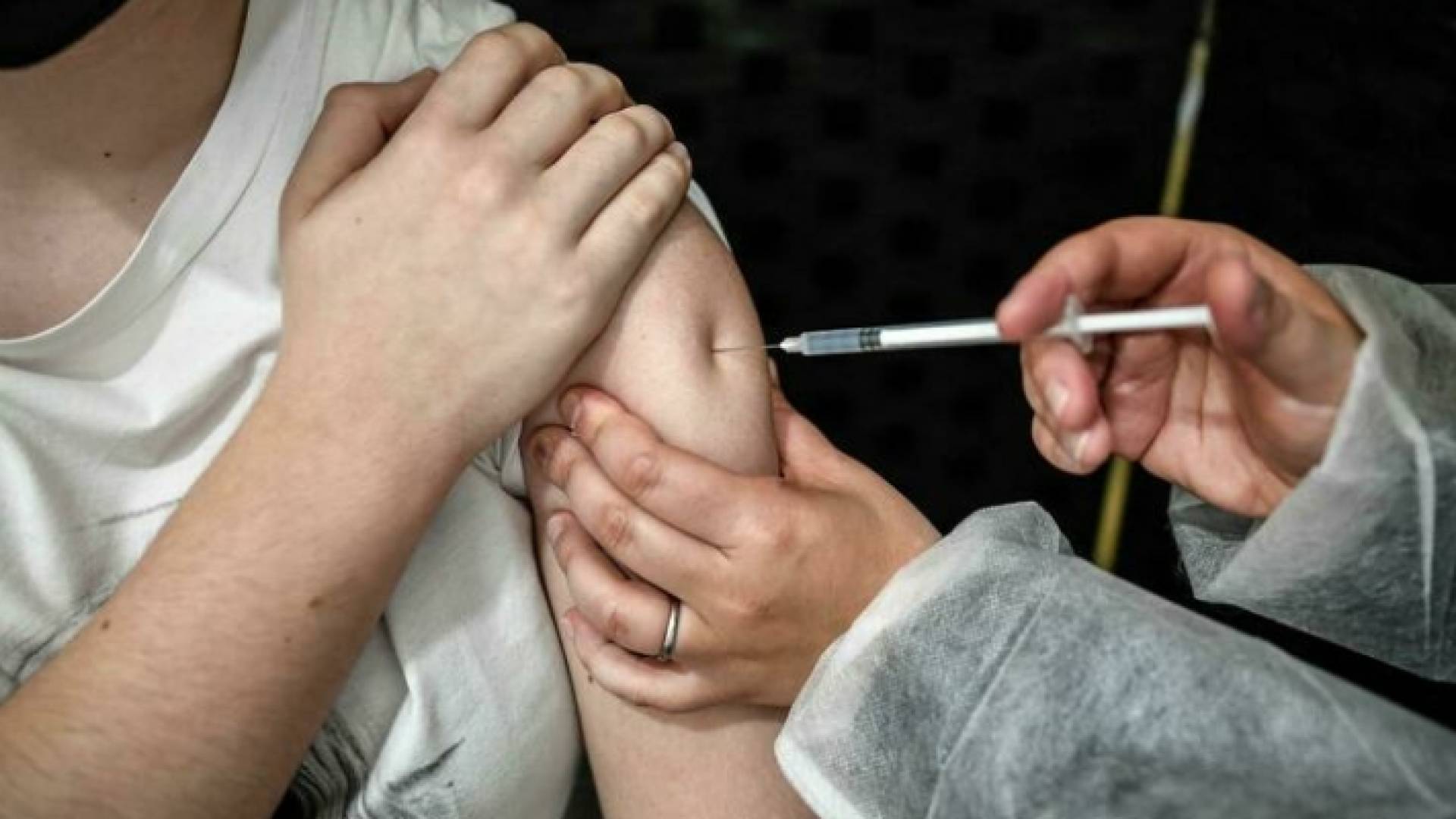 التطعيم ضد كورونا - تعبيرية