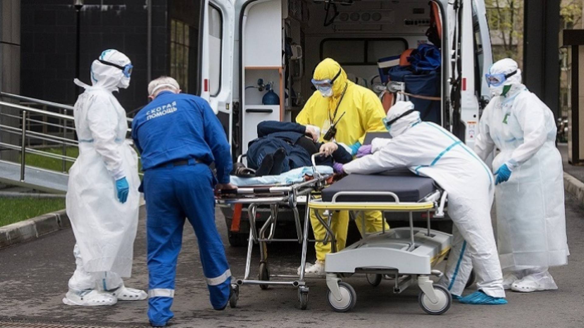 العالم يواصل جهوده في احتواء كورونا