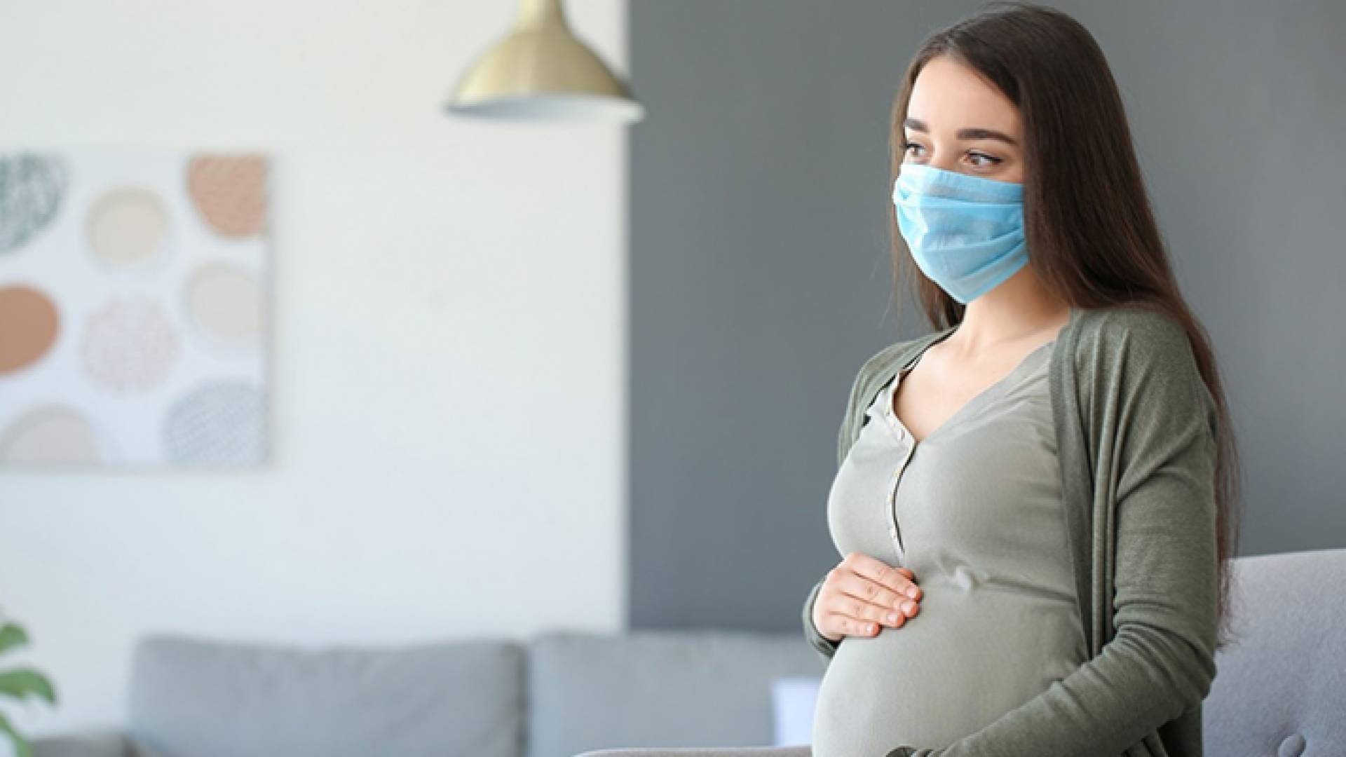 امرأة حامل - تعبيرية