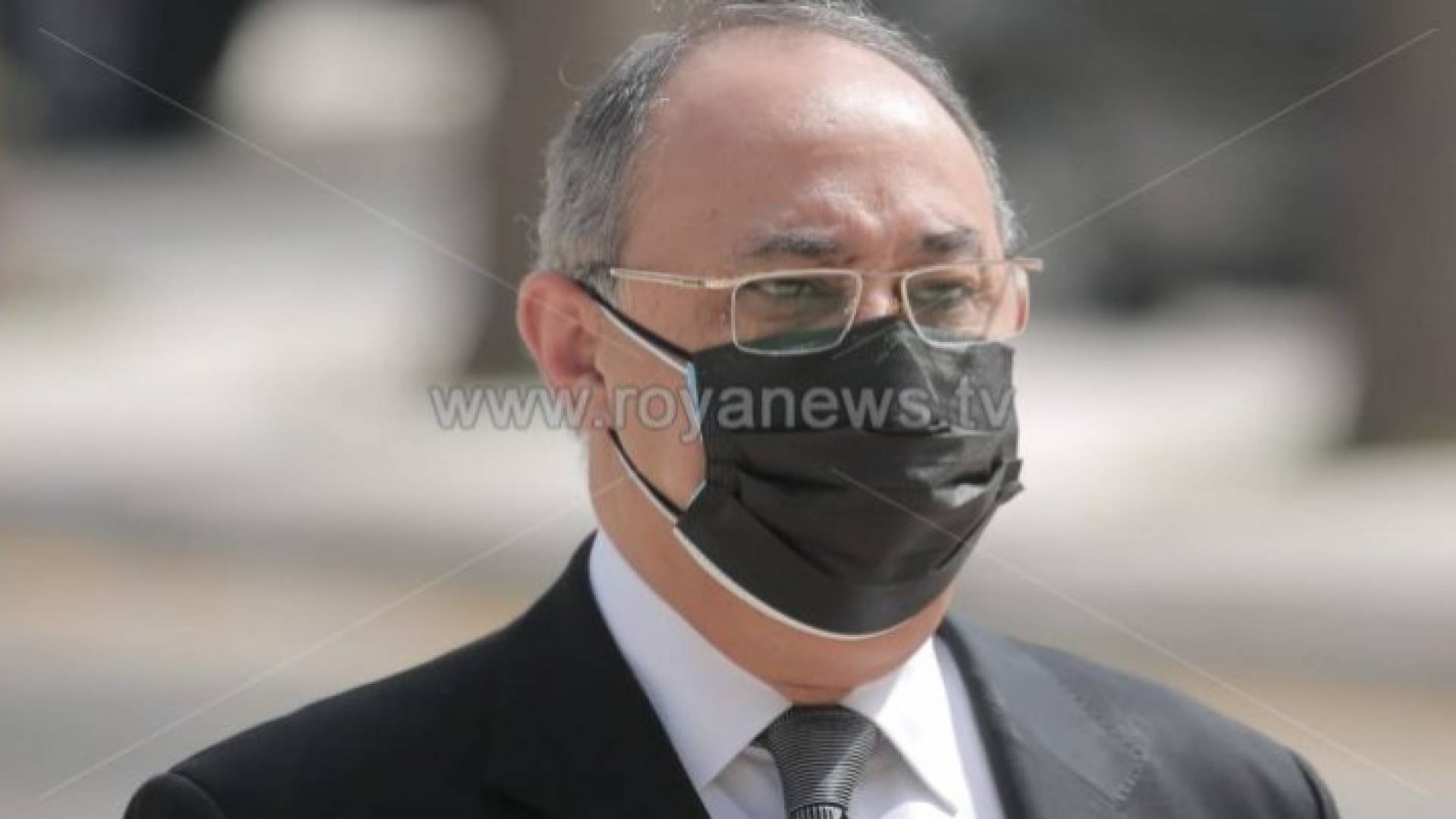 وزير الدولة لشؤون الإعلام الناطق الرسمي باسم الحكومة المهندس صخر دودين