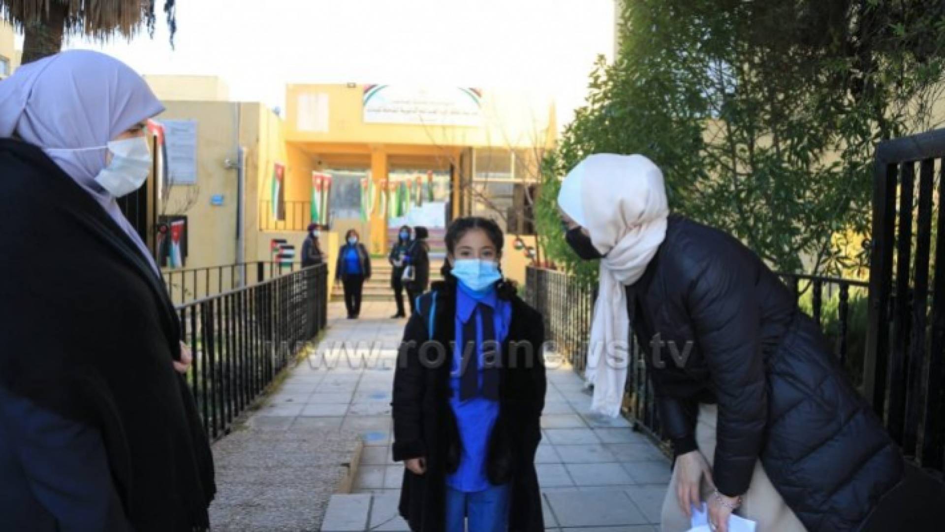 عودة الطلبة الى المدارس - أرشيفية