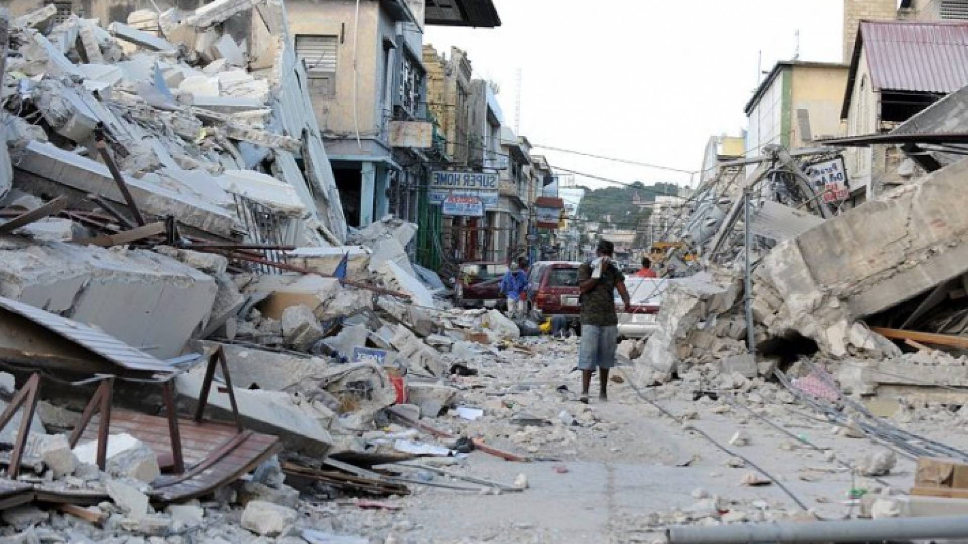 الزلزال قوة 7,2 درجات