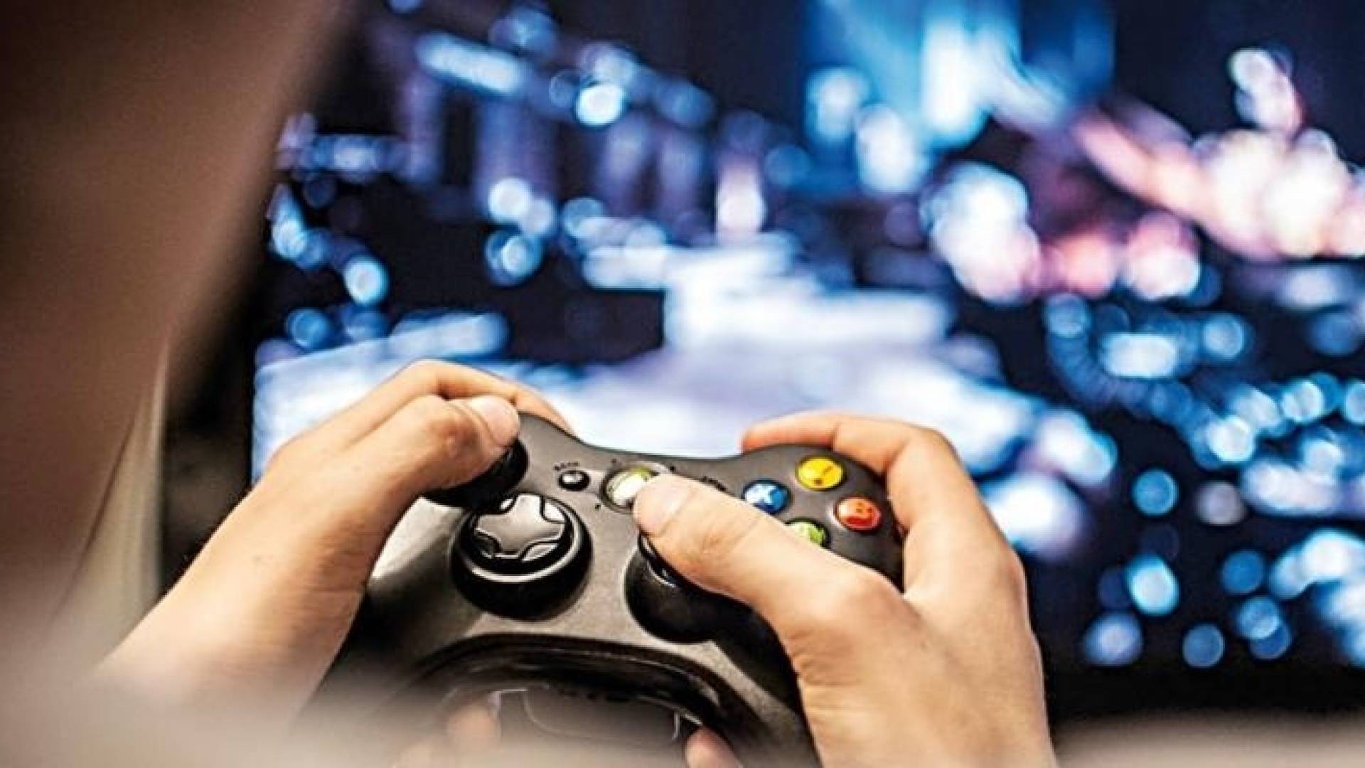 اجراءات مشددة لحماية الأطفال من آثار الألعاب الإلكترونية في الصين