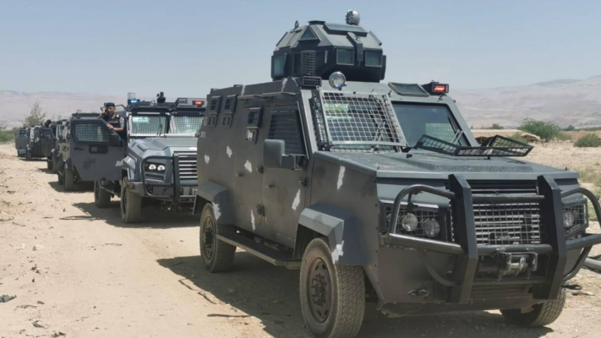 أكثر من ألف رجل أمن عام بحملة موسعة أمنية في الشونة الجنوبية