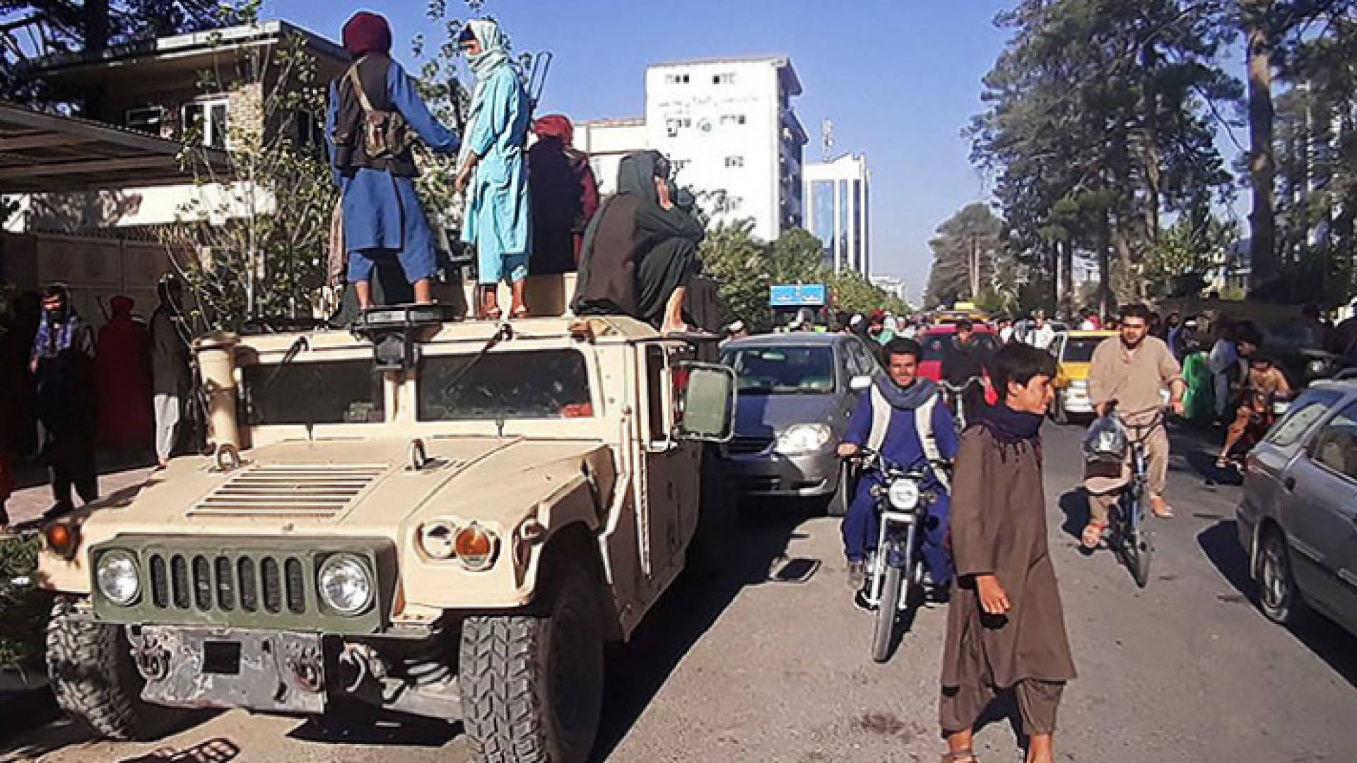 عناصر من حركة طالبان في العاصمة الأفغانية كابول