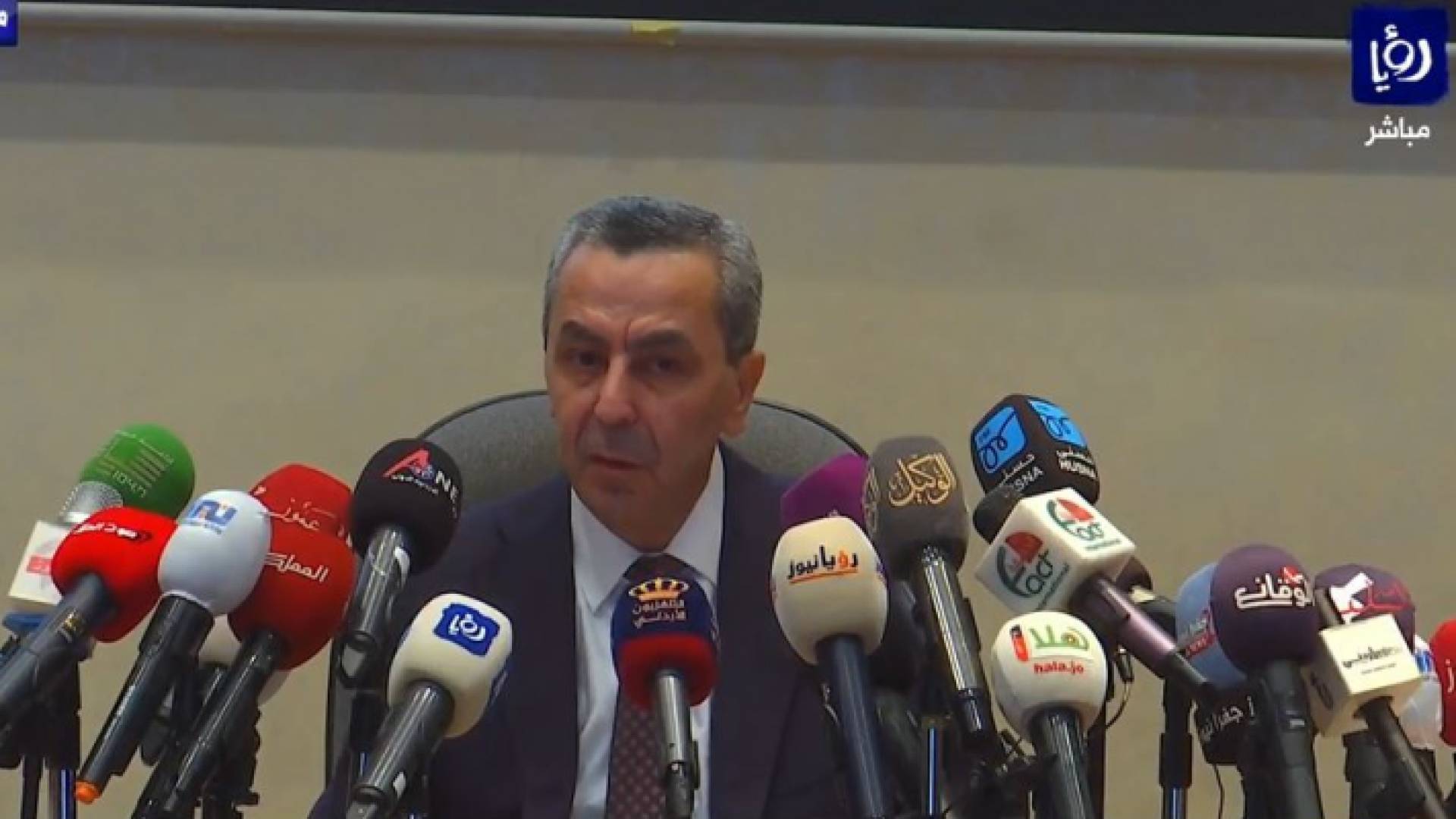 مؤتمر صحفي لوزير التربية والتعليم للحديث عن نتائج التوجيهي