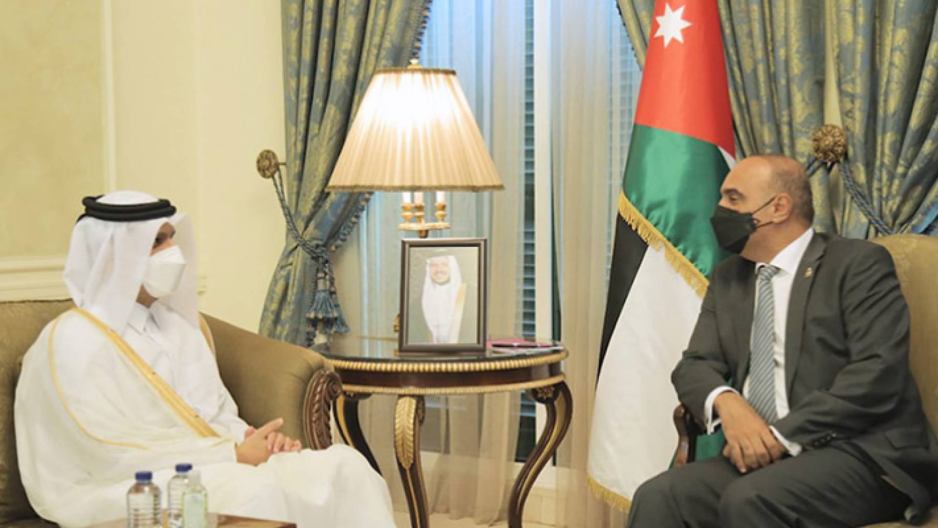 الخصاونة يلتقي وزير الخارجية القطري