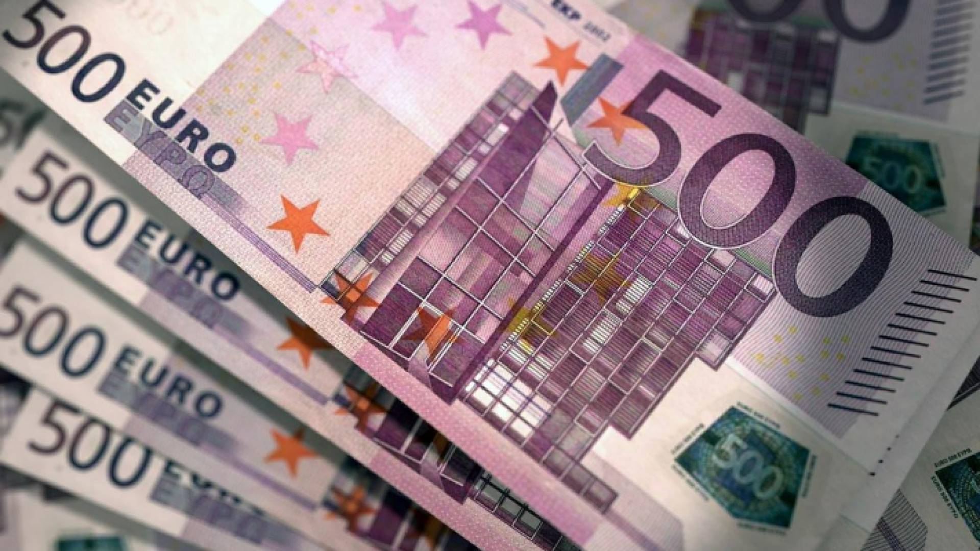 عملة ورقية من فئة اليورو - تعبيرية