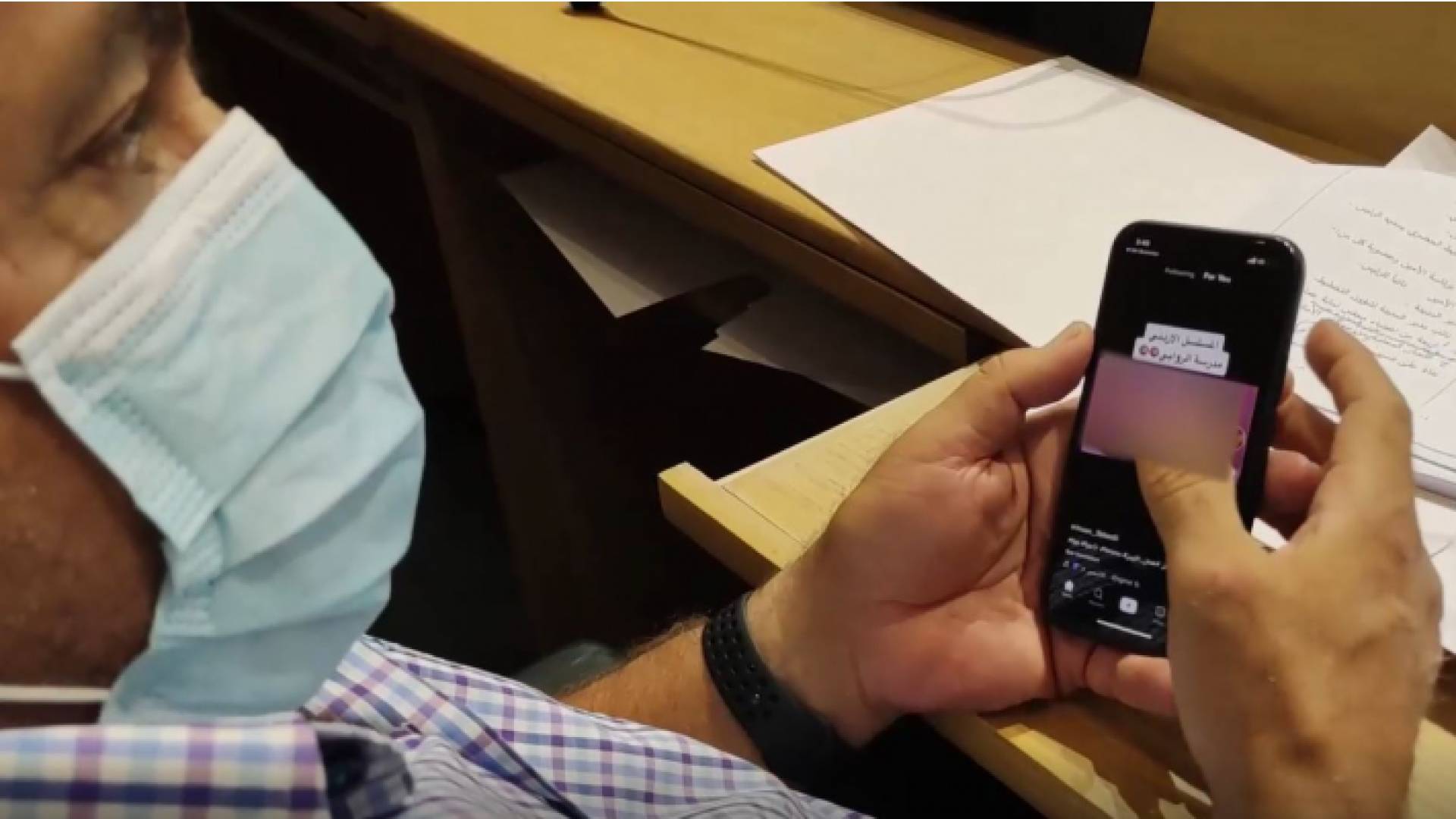 النائب خليل عطية يحضر مقاطق من مسلسل مدرسة الروابي تحت القبة