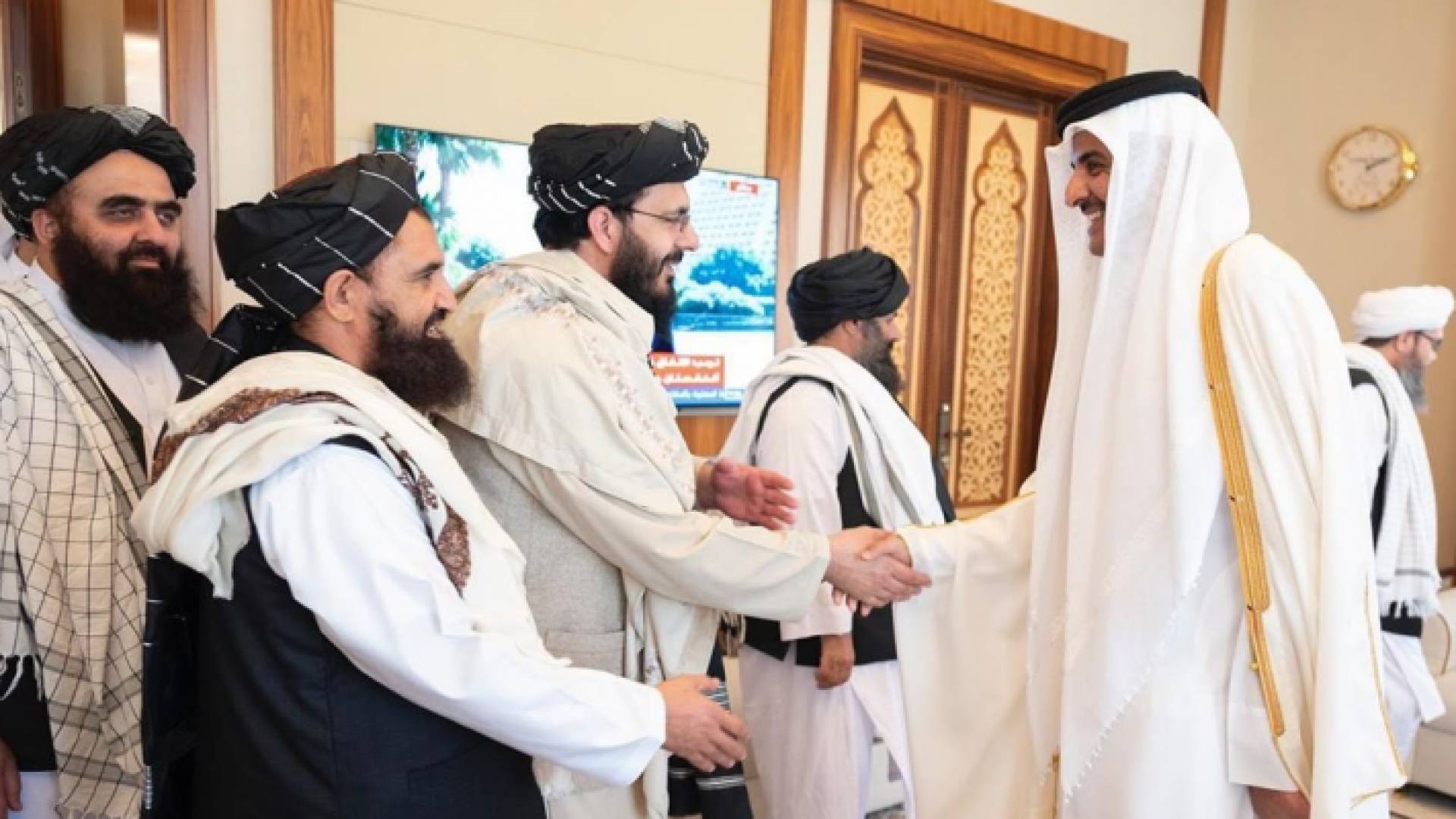 أمير قطر ووفد من حركة طالبان