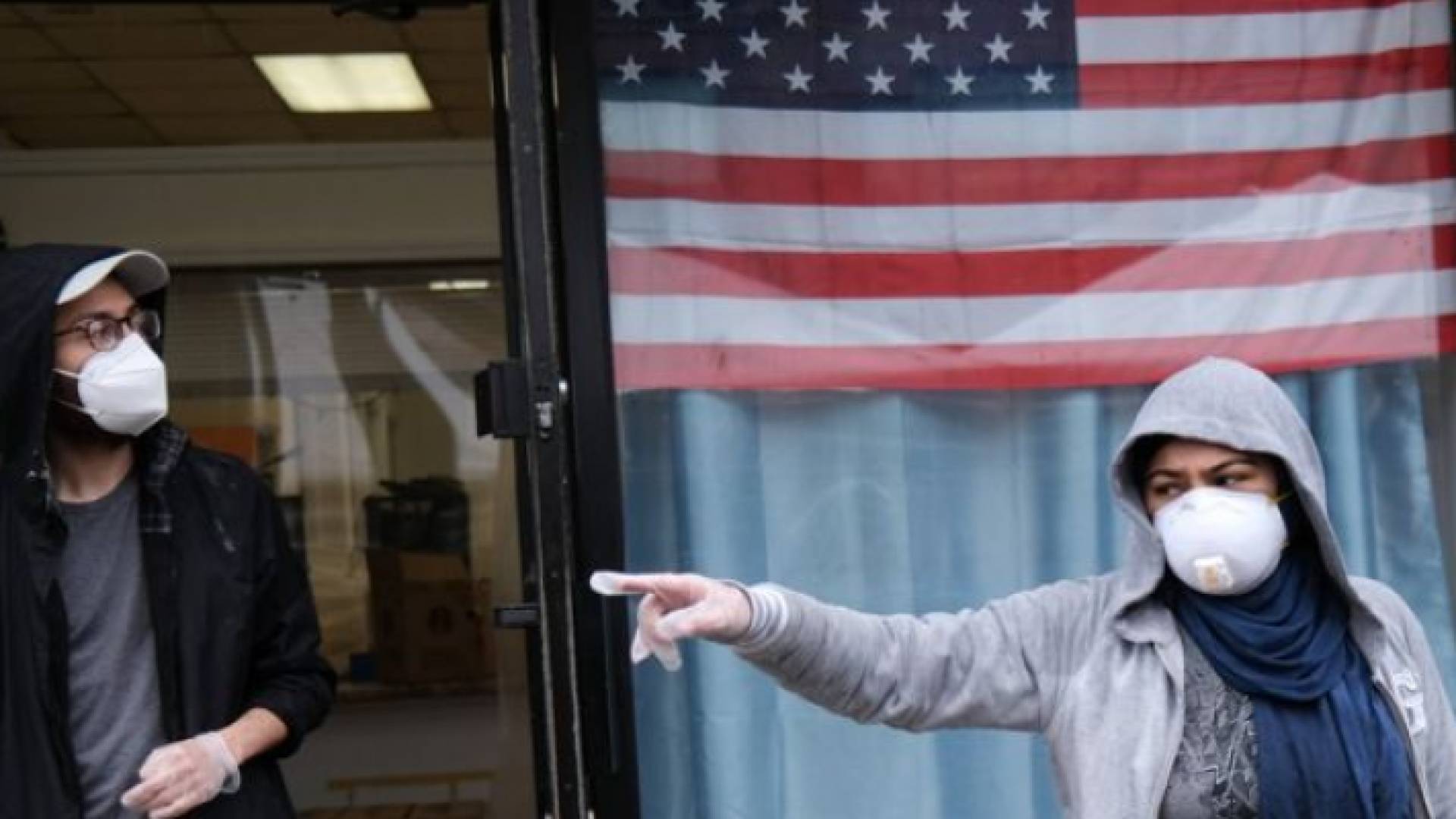 أمريكا تعود إلى "كابوس كورونا" السيئ