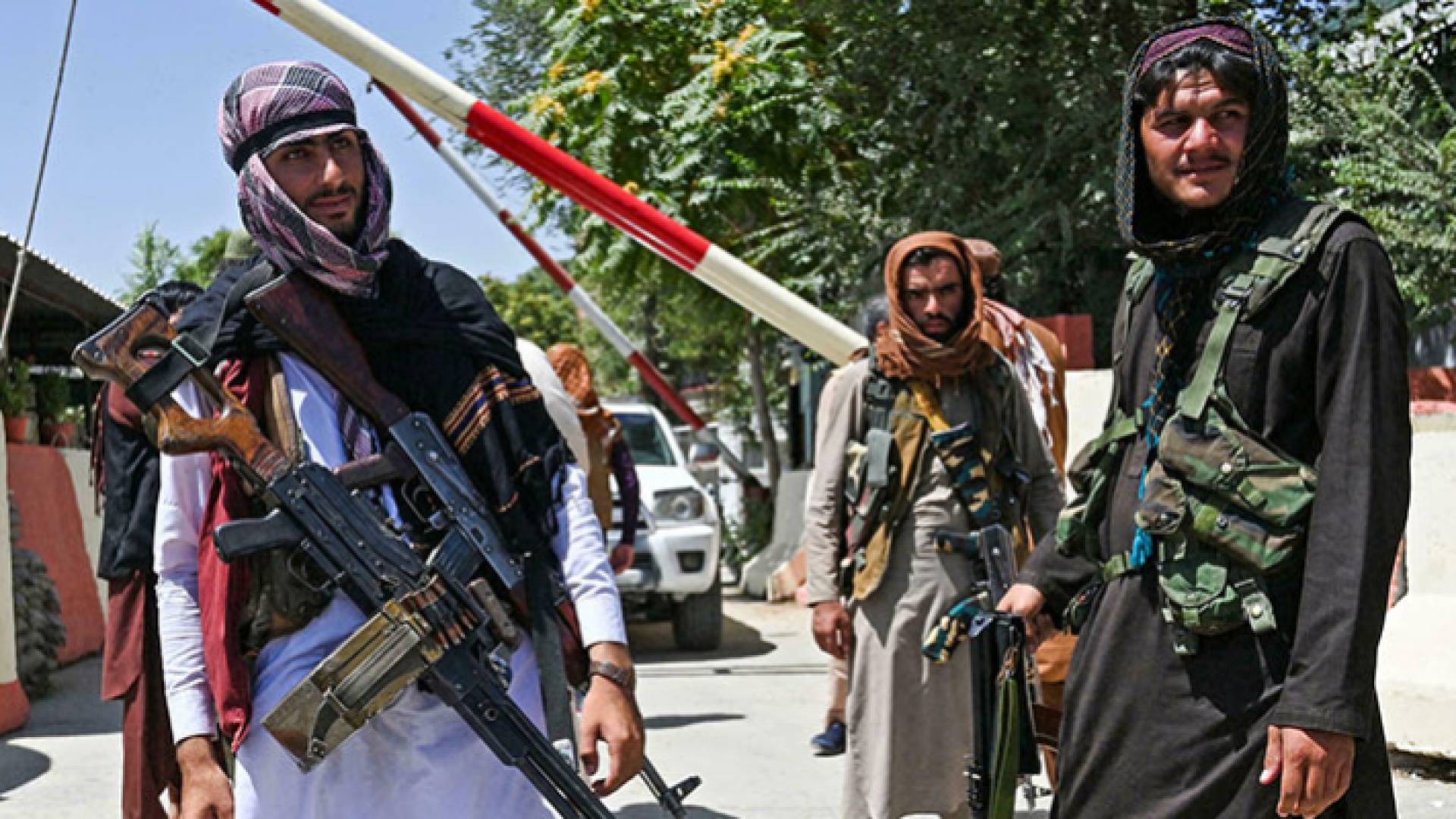 عناصر من طالبان في كابول