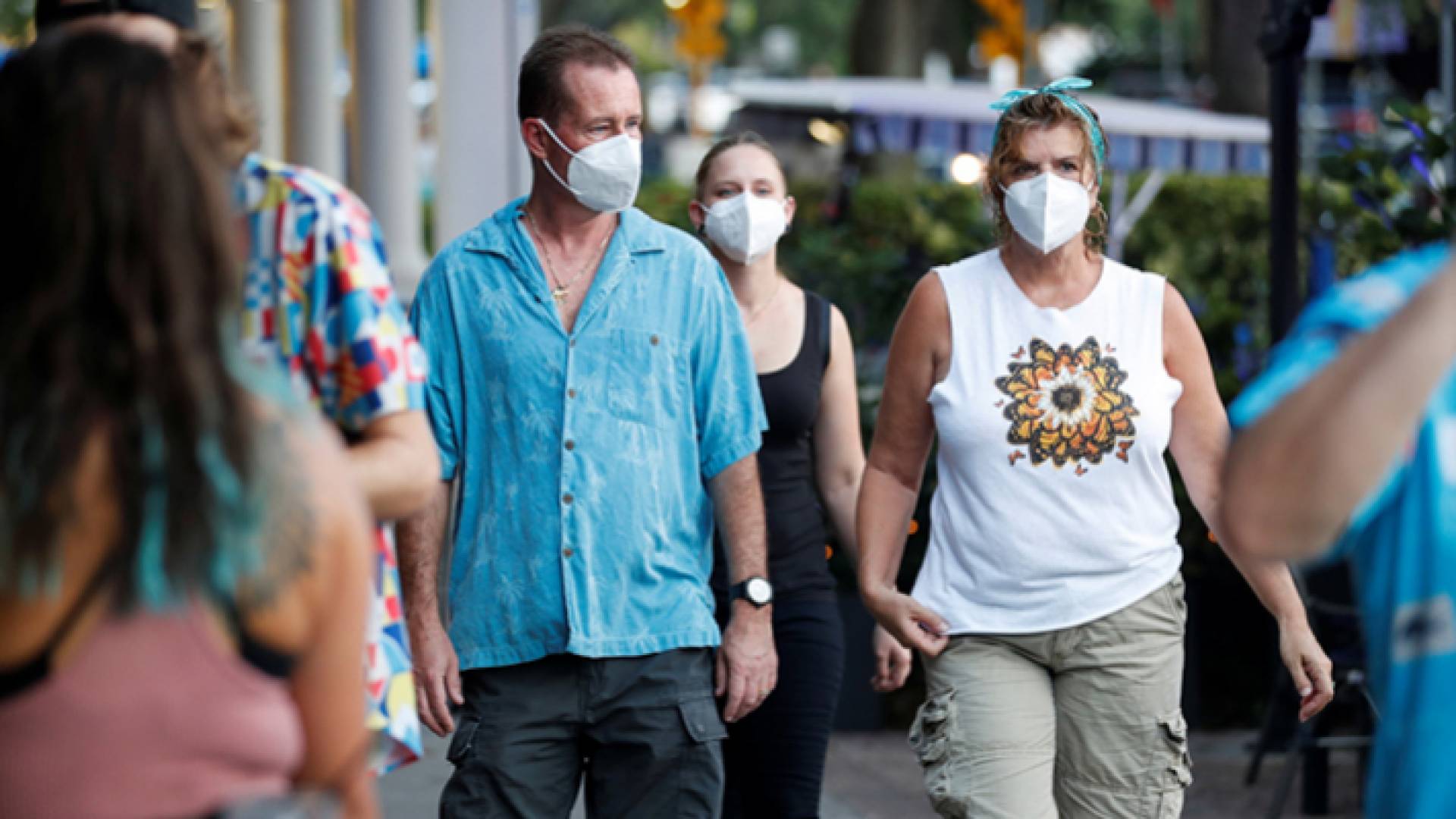 الأرجنتينيون يحتجون على المزيد من الوظائف والغذاء وسط الأزمة الاقتصادية