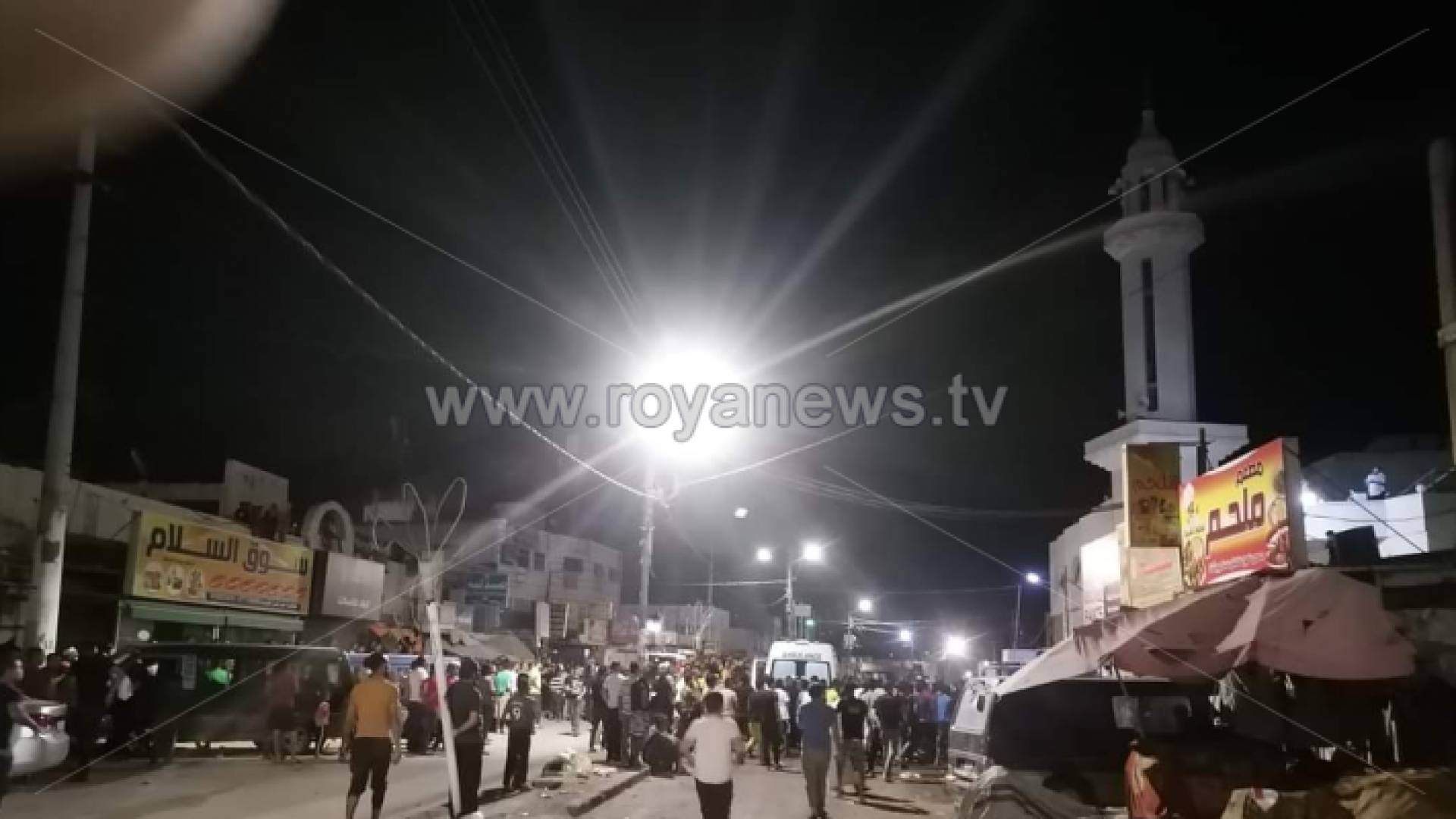 الصورة من المكان