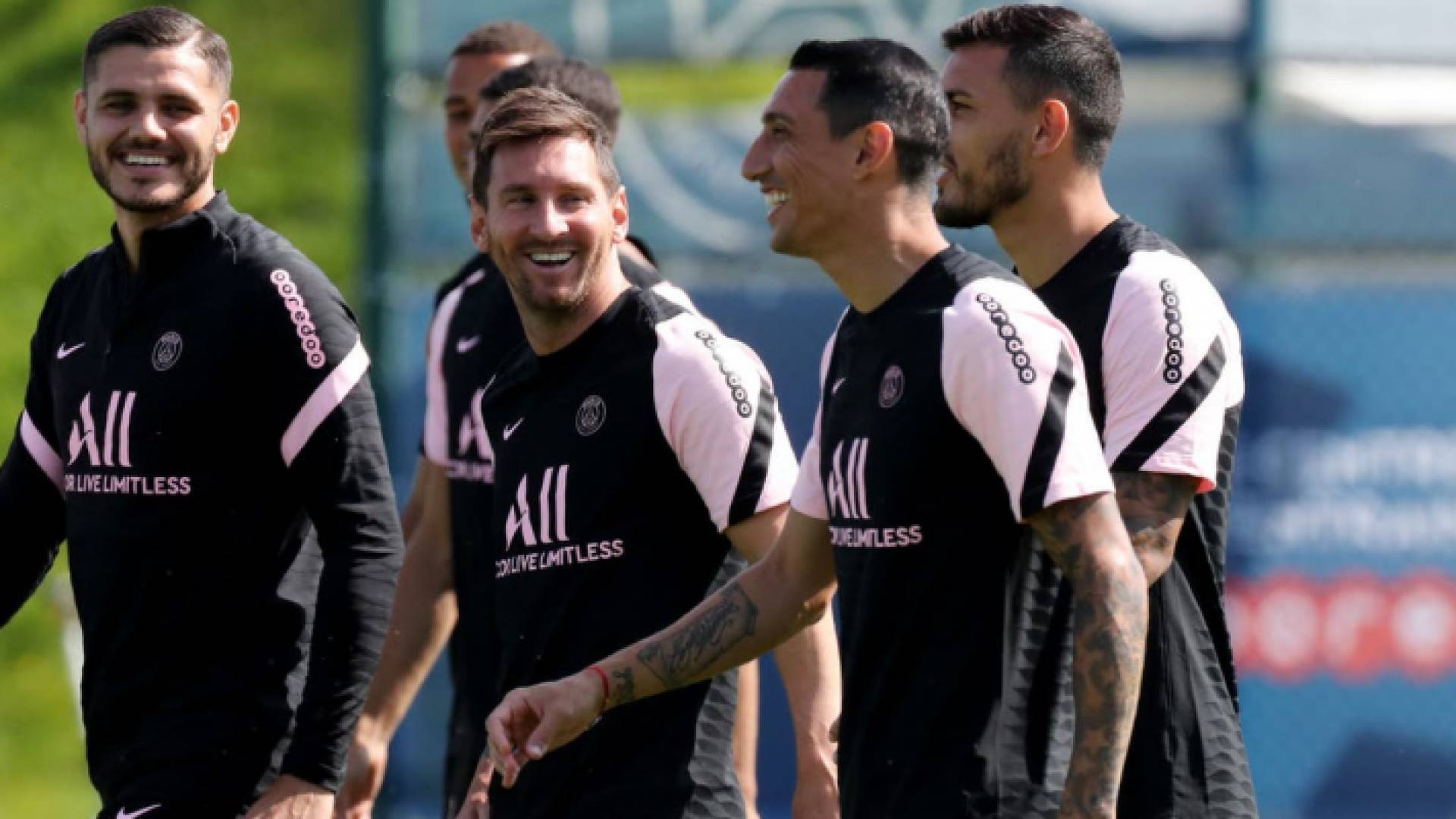 ميسي في تدريبات سابقة لباريس - أرشيفية