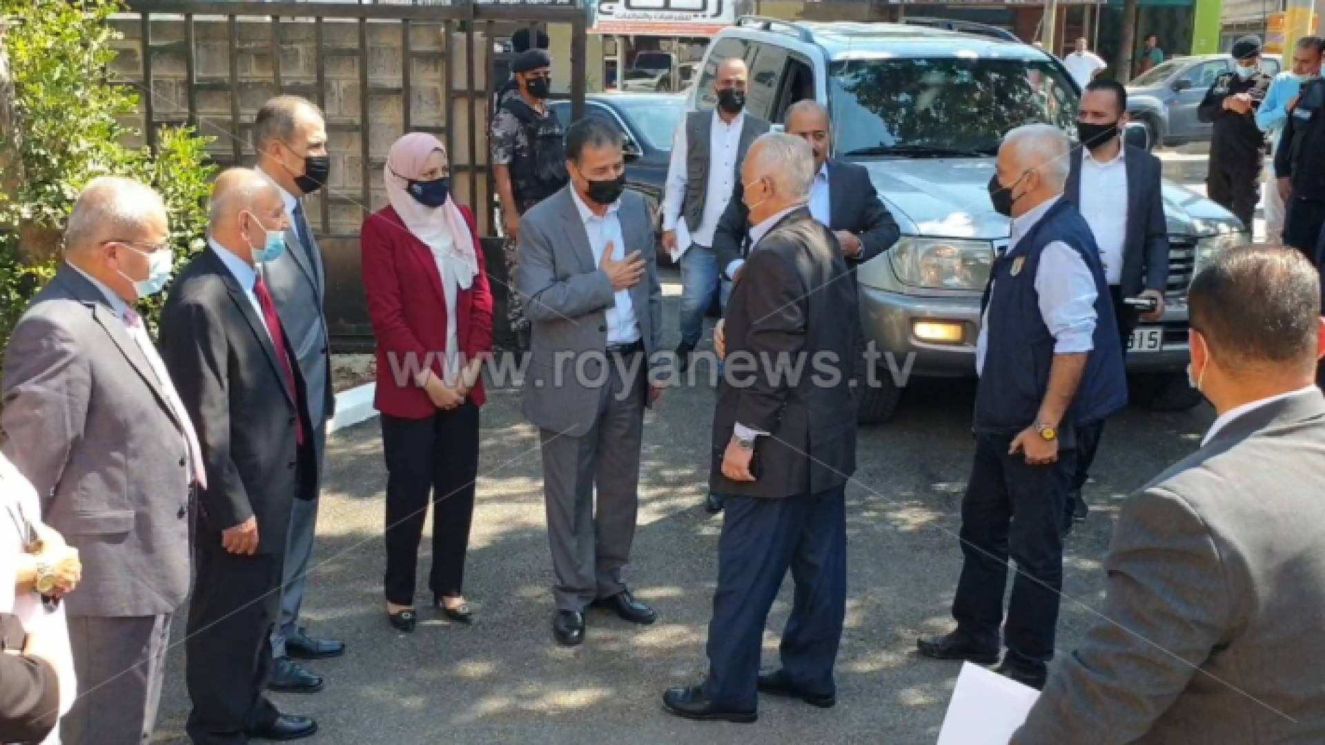 العيسوي يفتتح مشروعات مبادرات ملكية في إربد