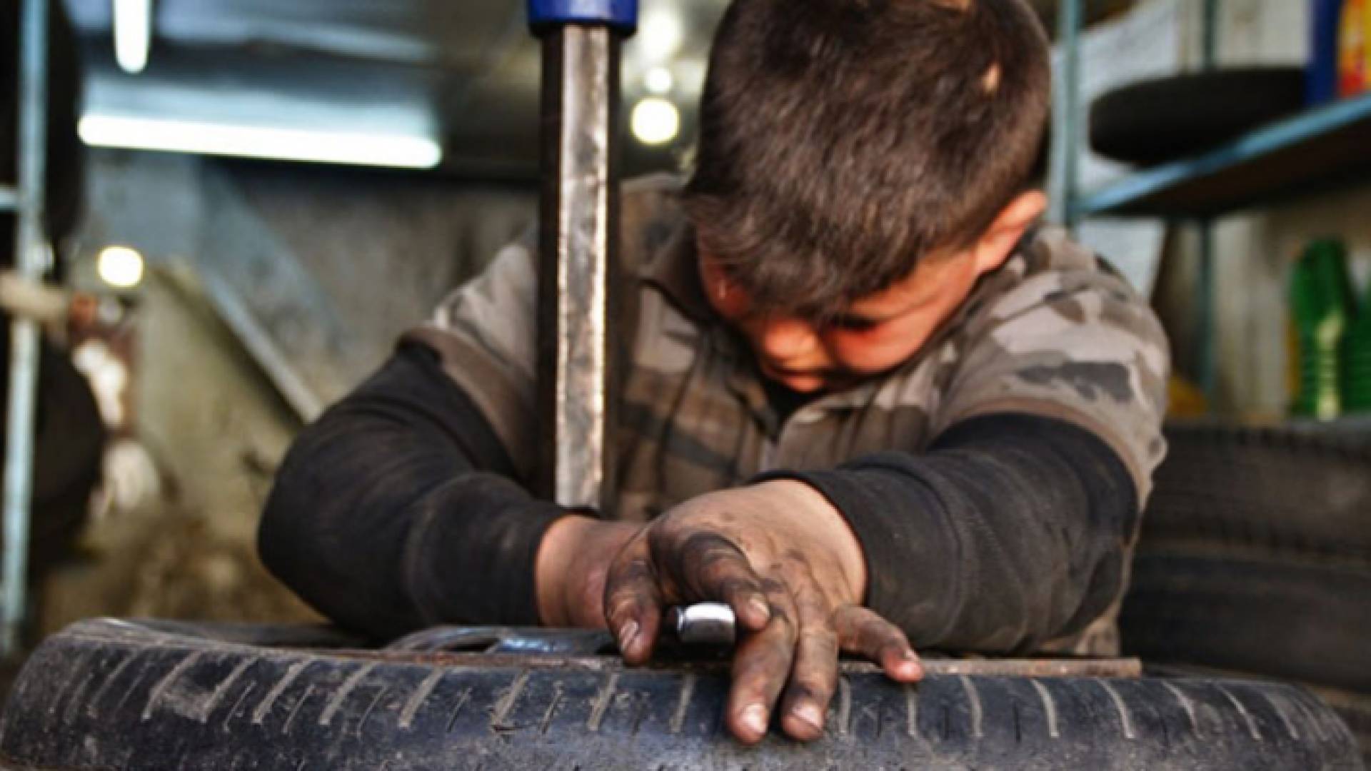 عمالة أطفال