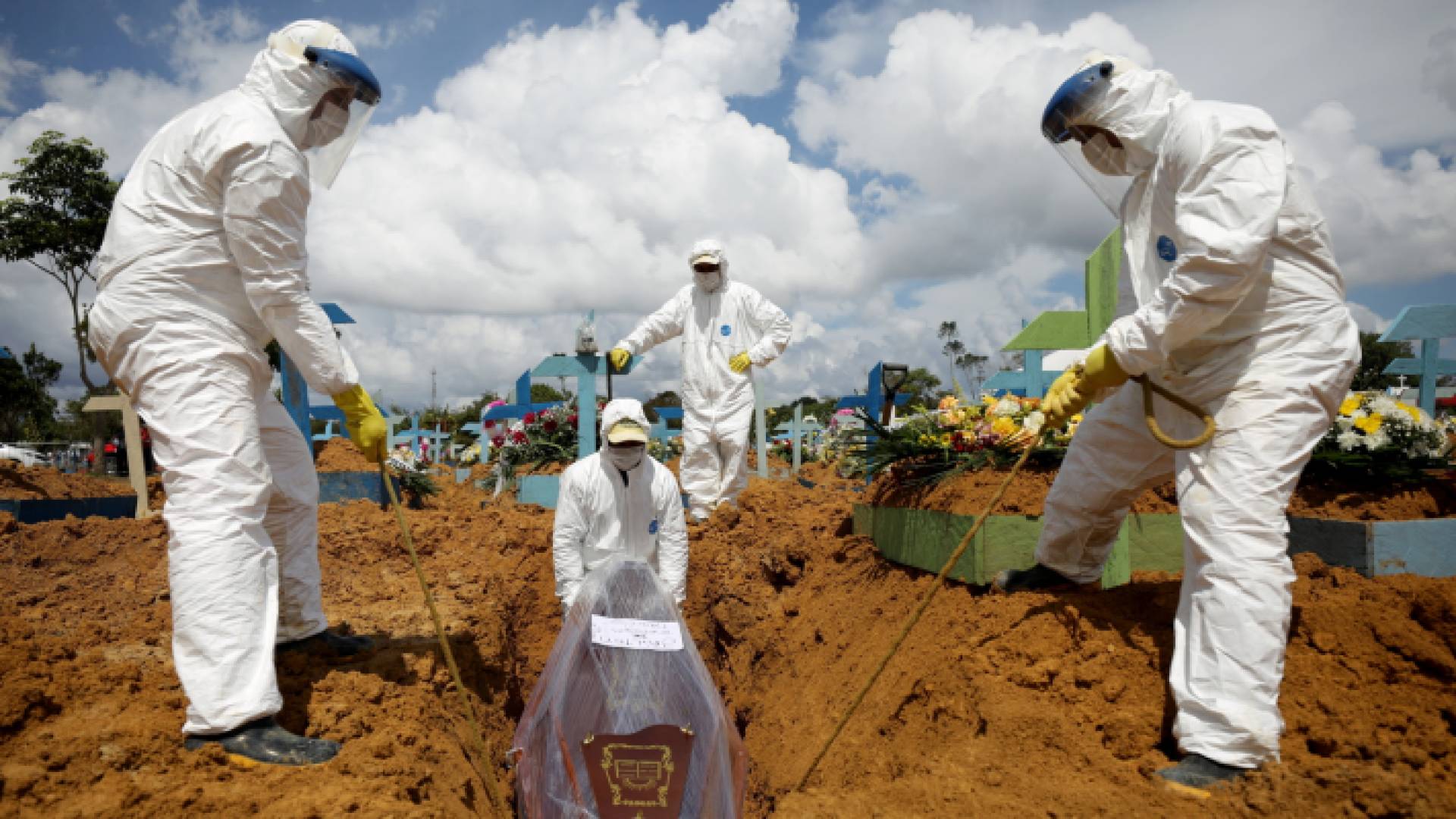 مقابر كورونا - ارشيفية