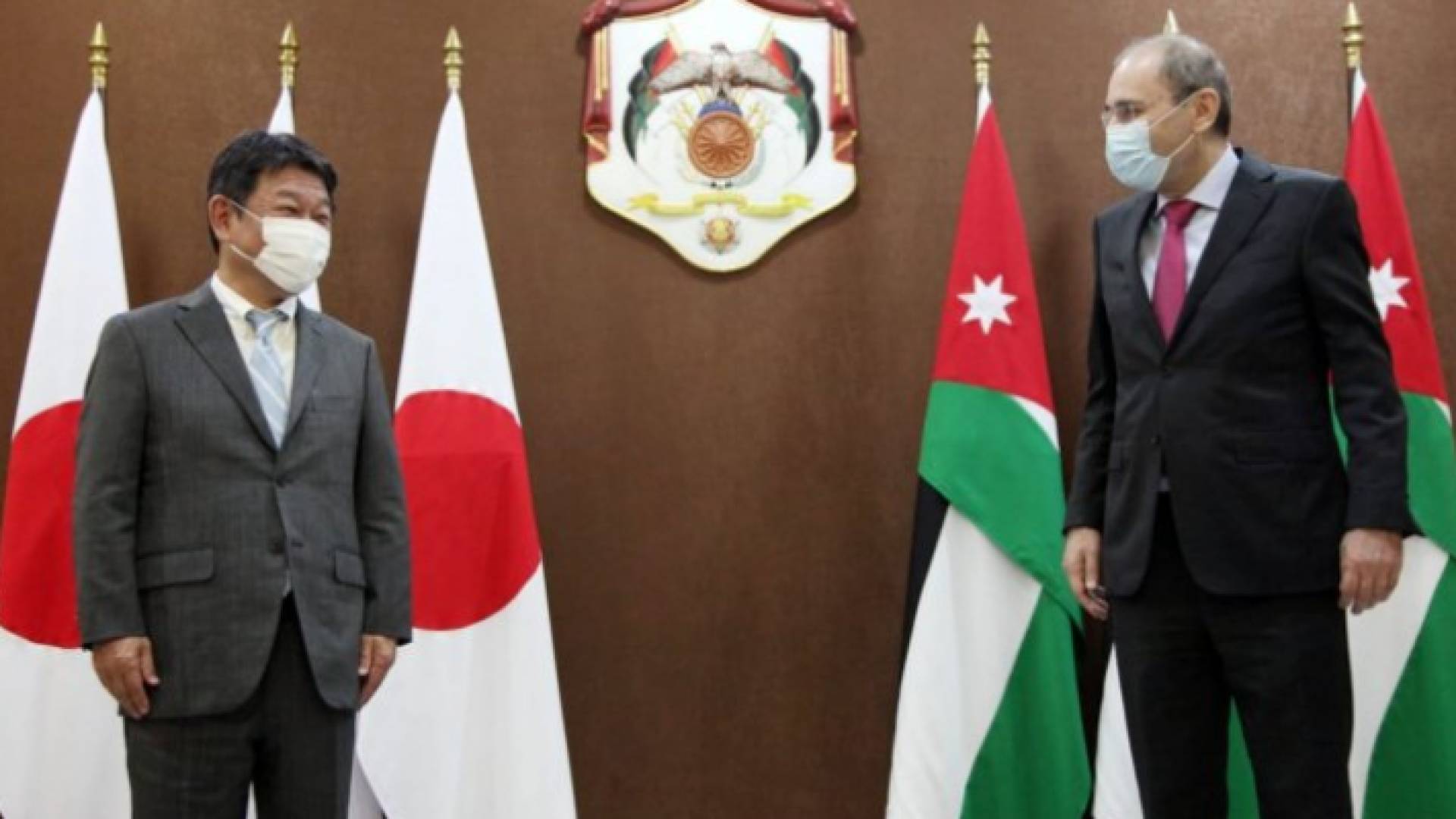 وزير الخارجية أيمن الصفدي ونظيره الياباني موتيغي توشيميتسو - أرشيفية