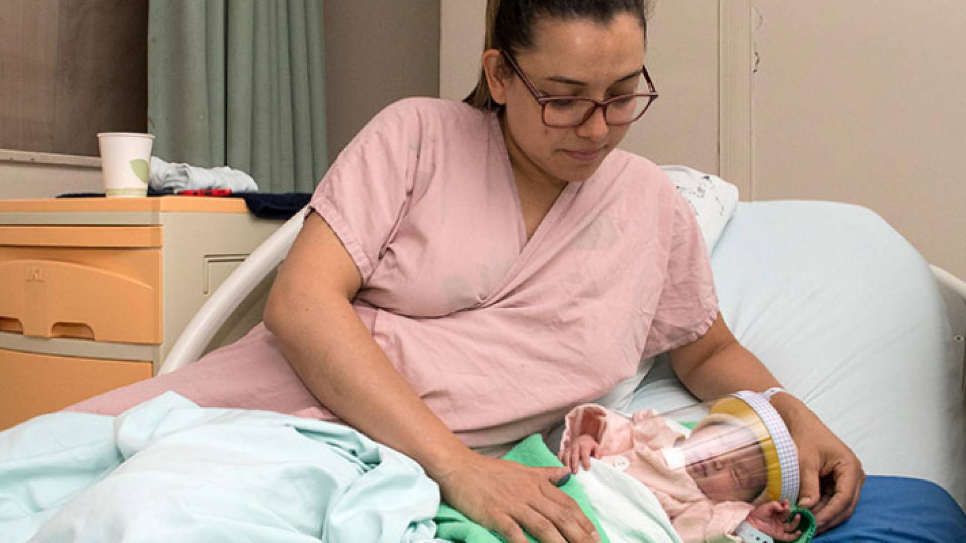 طفلة مصابة بفيروس كورونا