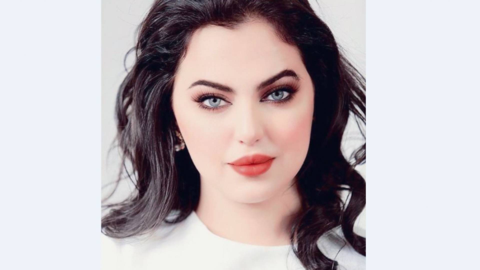 الفتاة تدعى نور الهدى عبدالصاحب (نورزان)