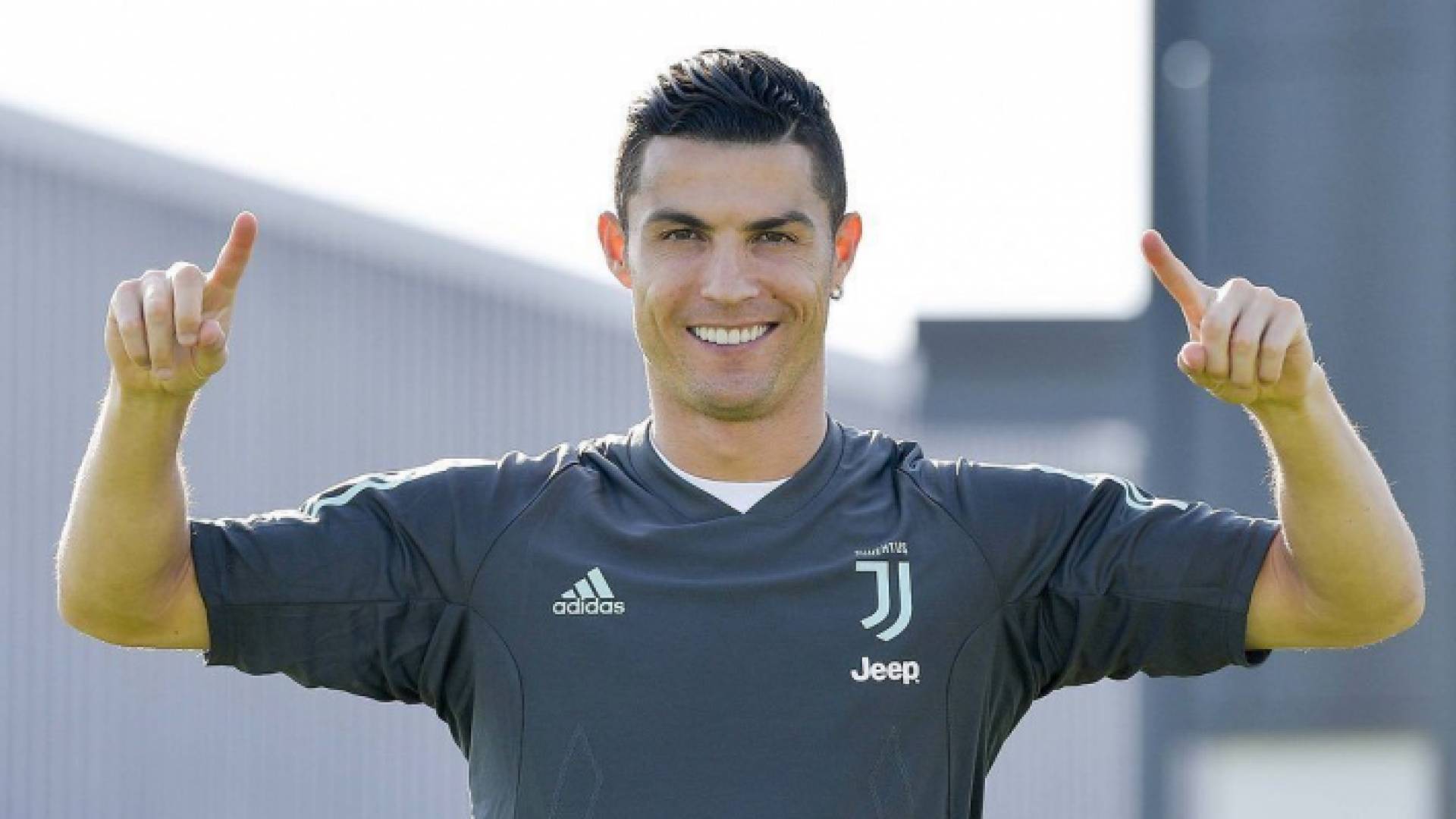 النجم البرتغالي كريستيانو رونالدو