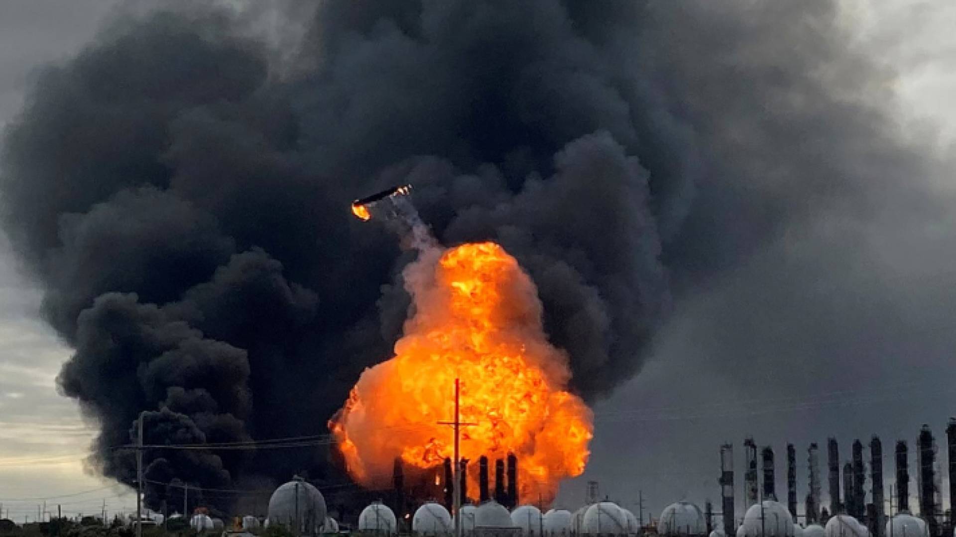 دوي الانفجار كان هائلا