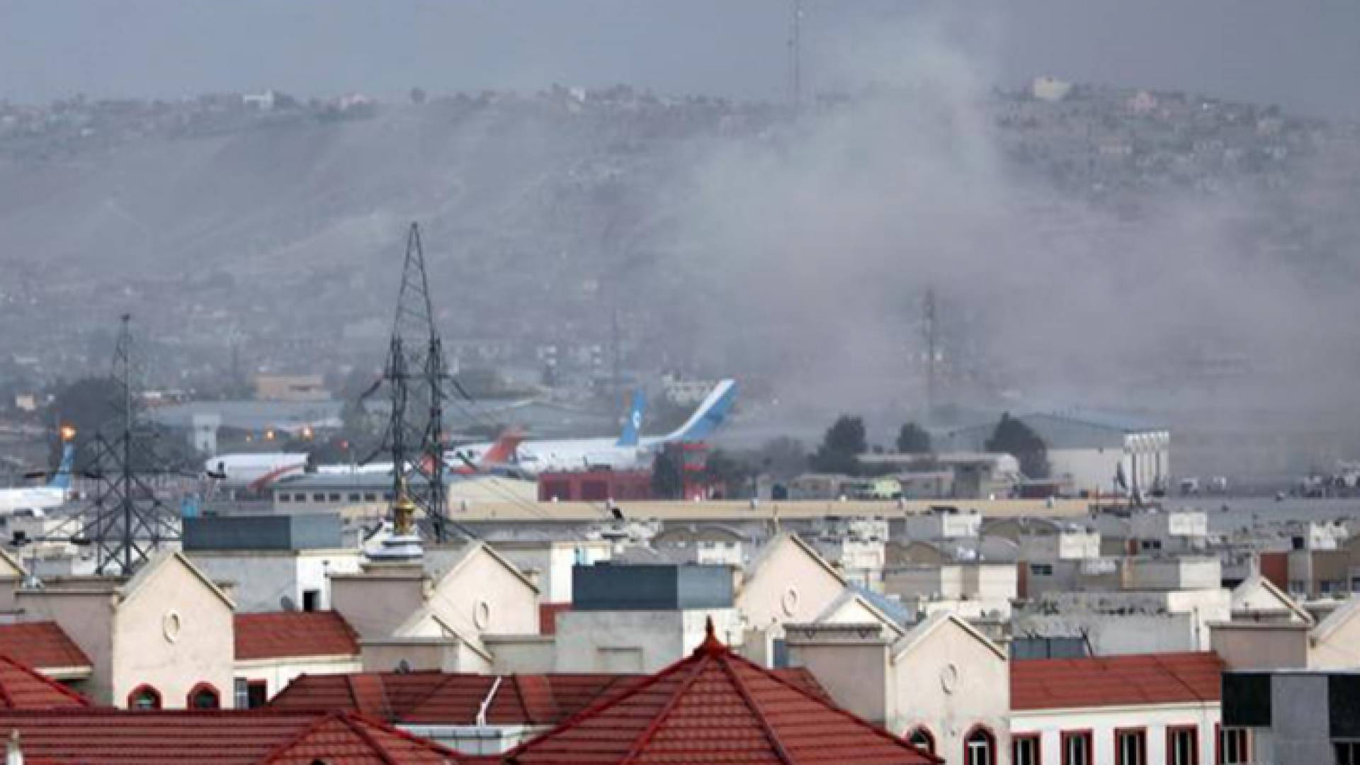 انفجار في مطار كابول - أرشيفية