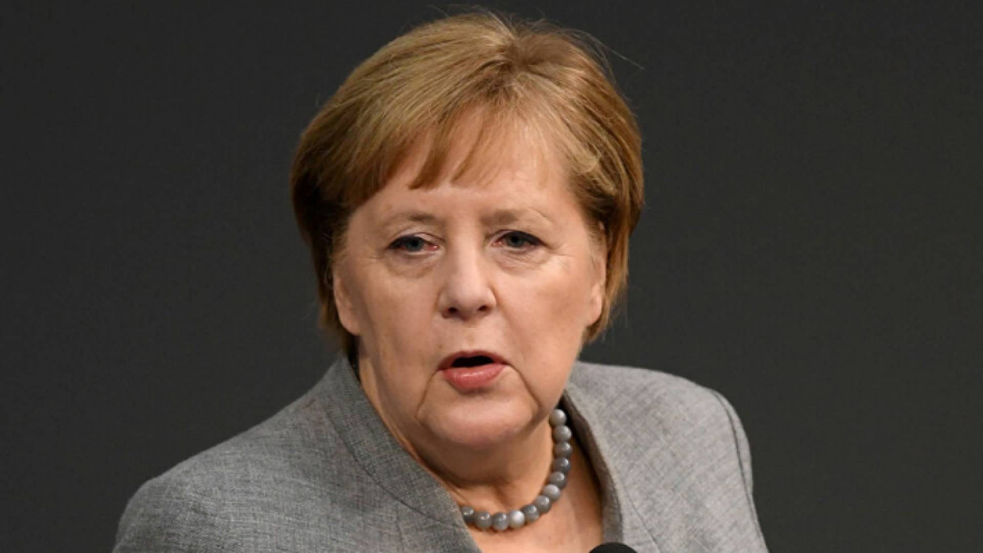 أنغيلا ميركل