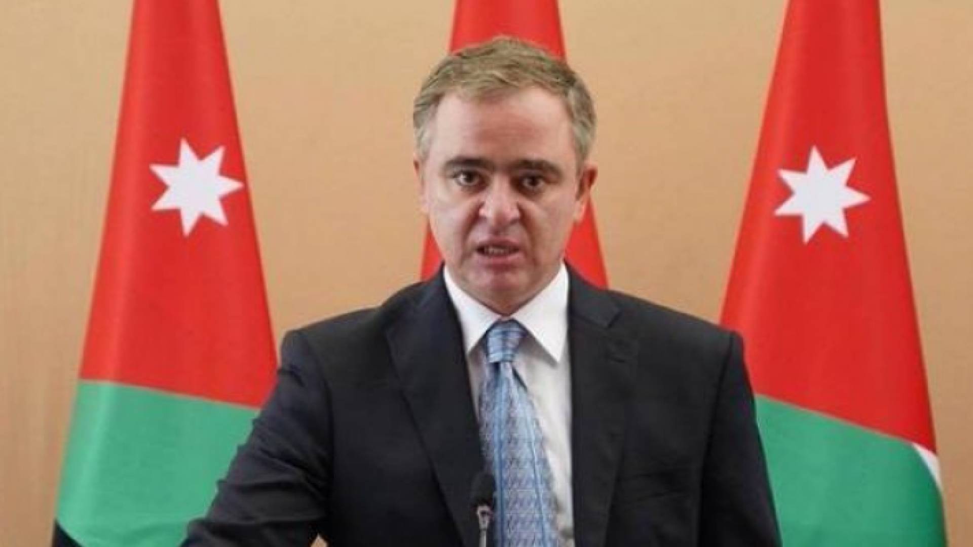 وزير الشباب يقبل استقالة رئاسة النادي الفيصلي ويوعز بتشكيل لجنة مؤقتة