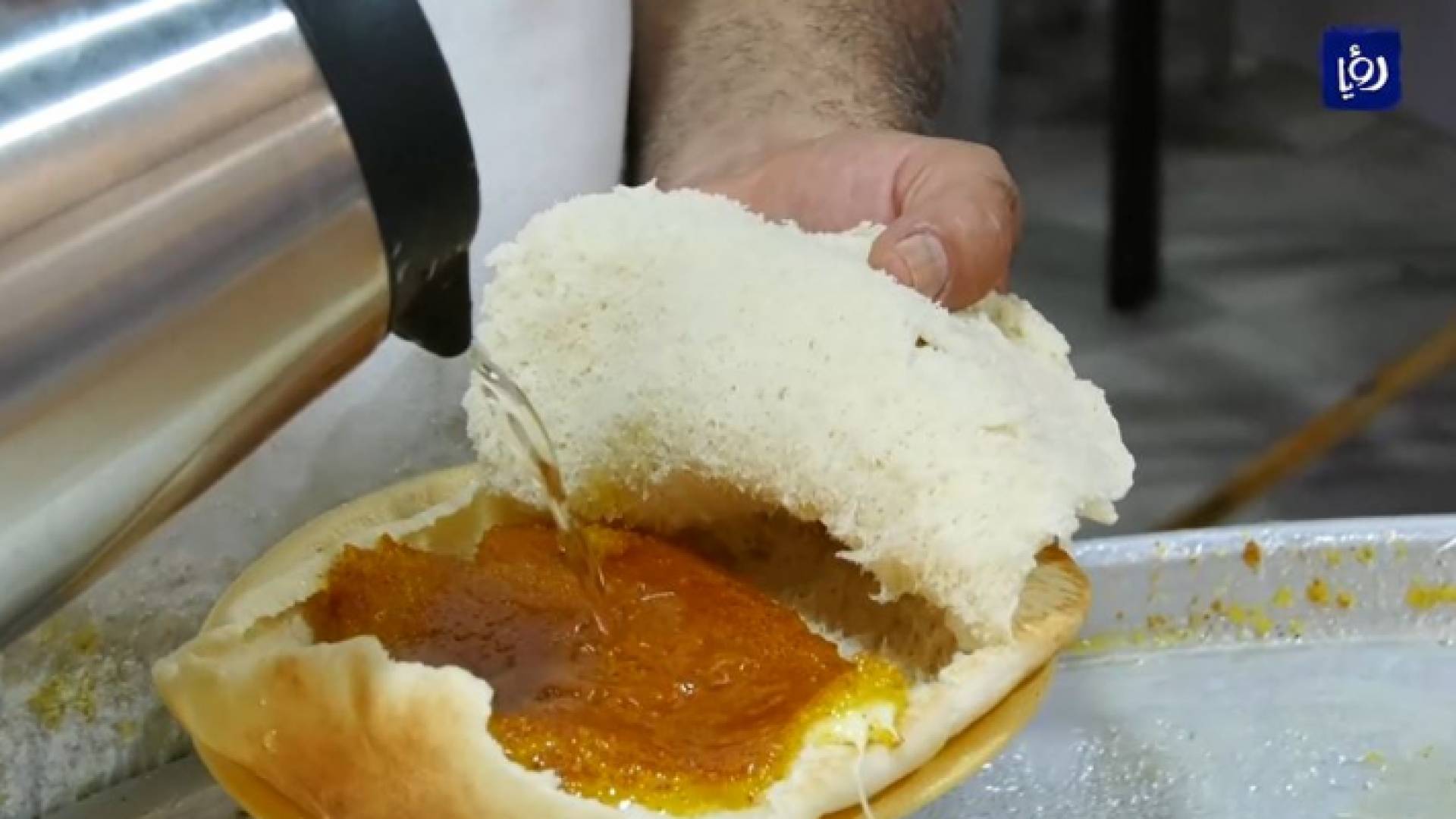 "كنافة بالخبزة"