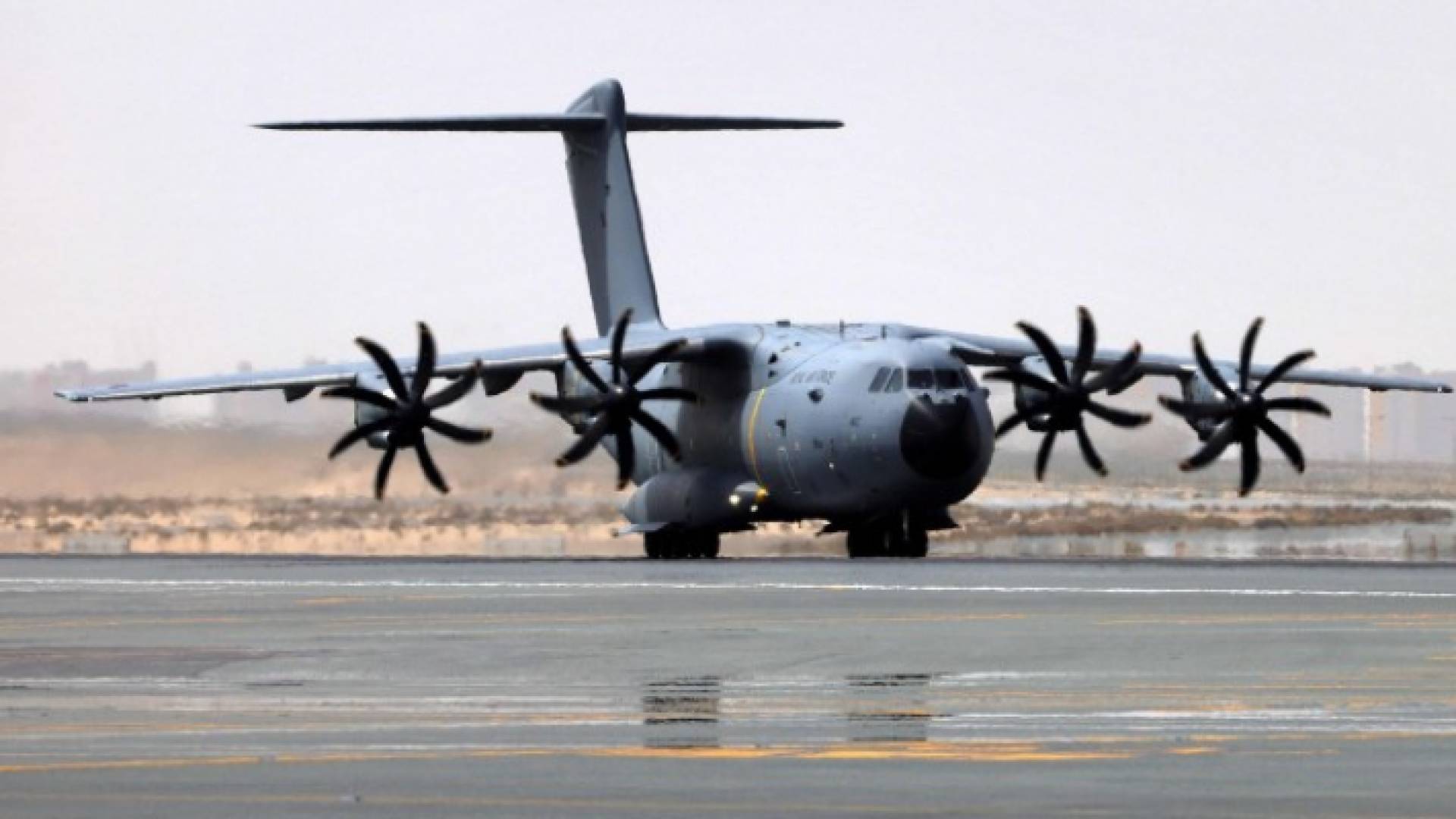 قطر دعت طالبان لتسهيل عمليات الإجلاء للدول الغربية