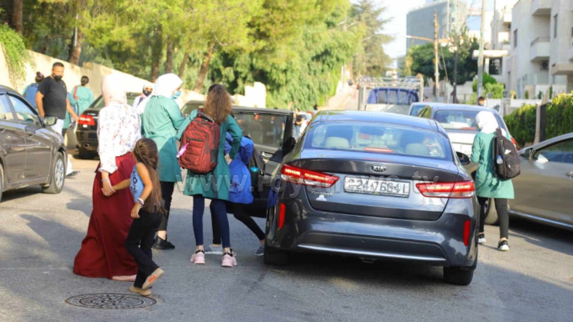 لحظة دخول الطلبة إبى مدارسهم - ارشيفية