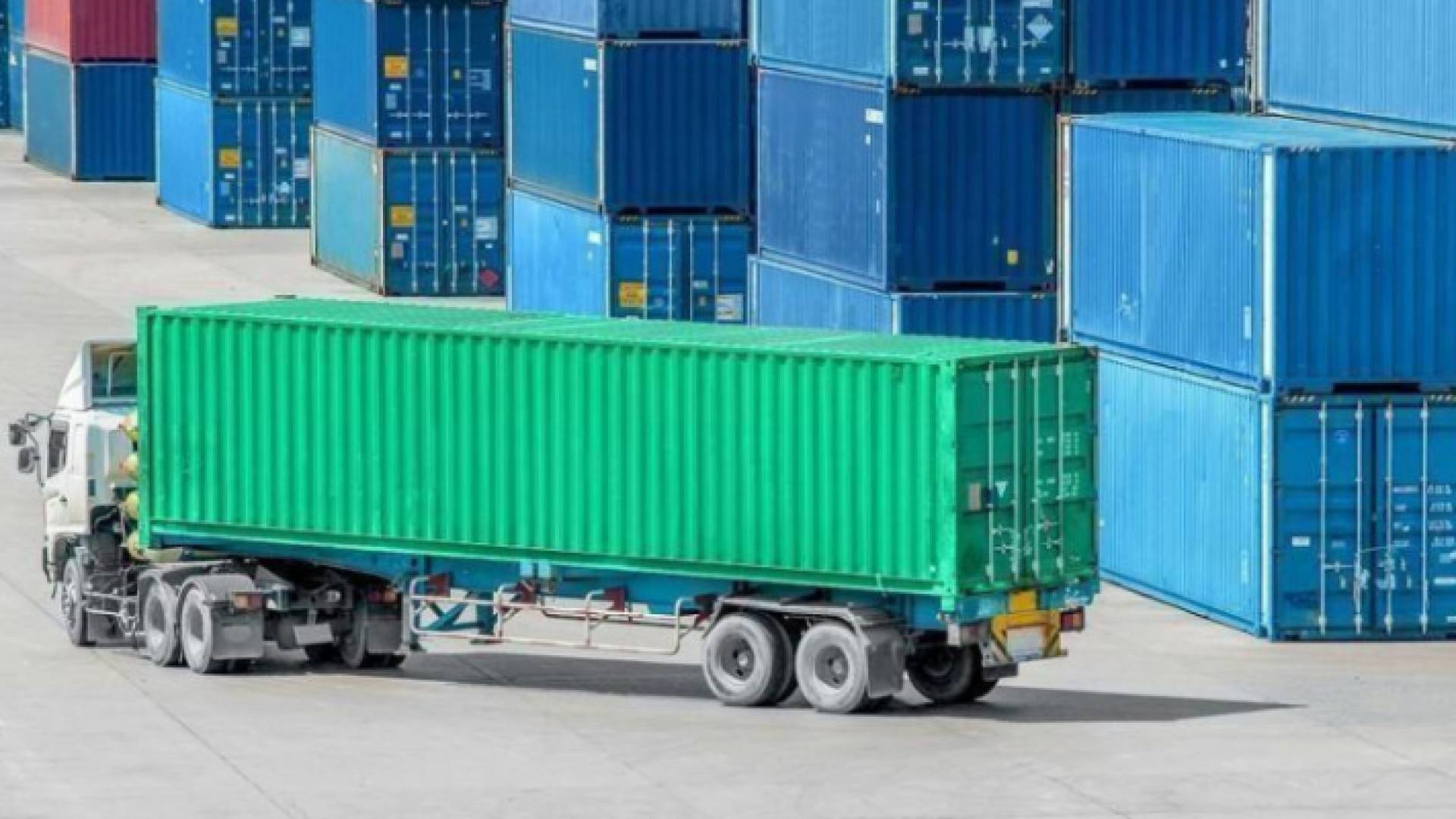 صادرات الزرقاء - أرشيفية