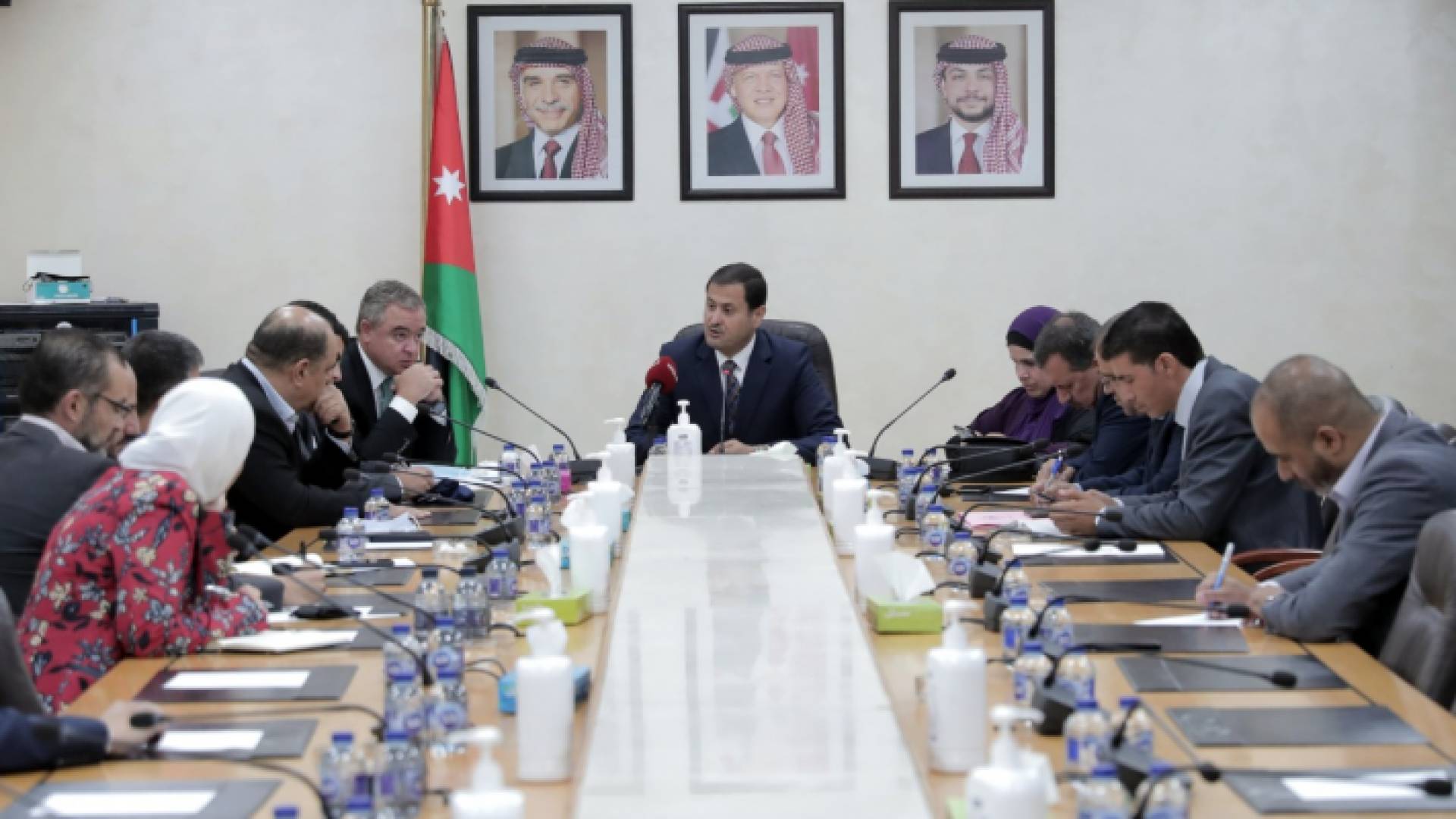 جانب من اجتماع لجنة التعليم النيابية مع وزيري الشباب والاقتصاد الرقمي واللجنة الأولمبية