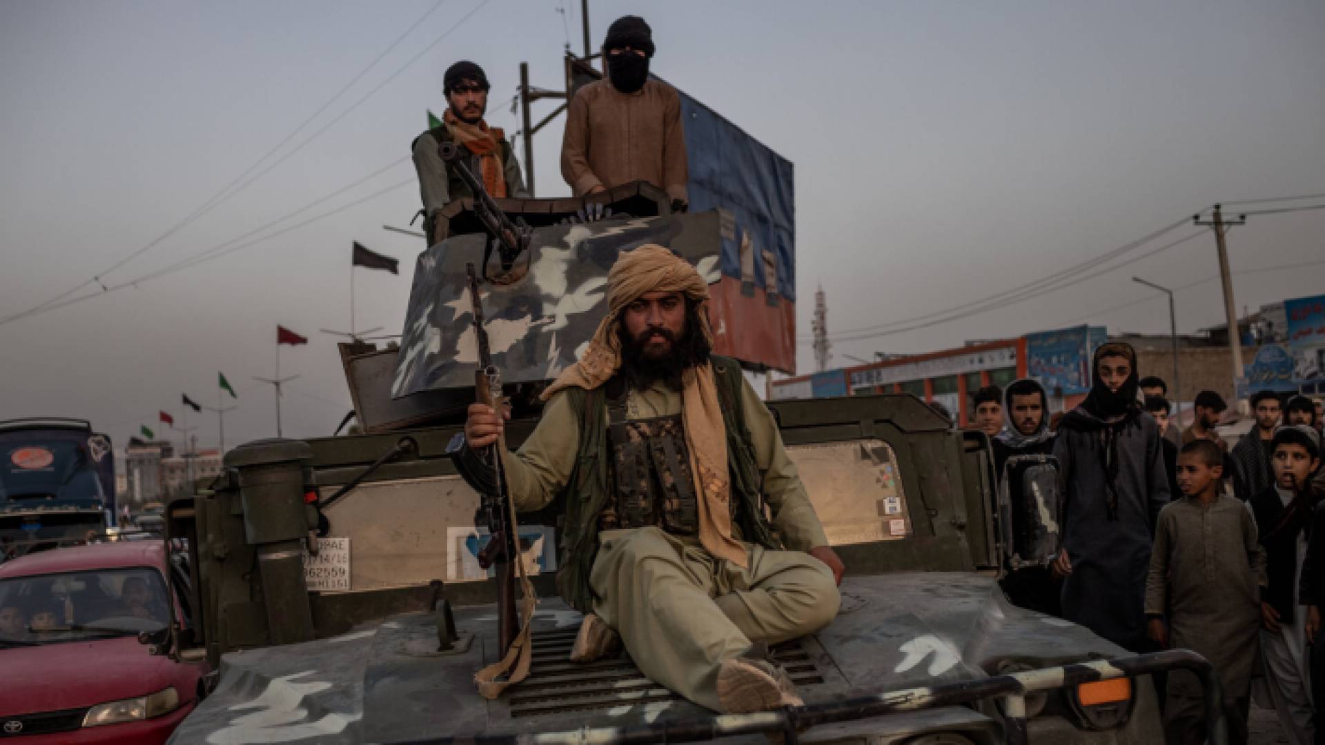 عناصر من طالبان