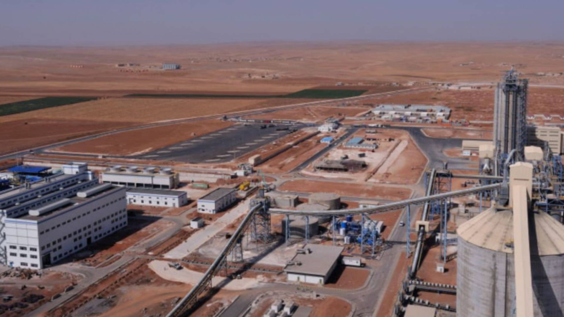 لافارج لصناعة الاسمنت في سوريا