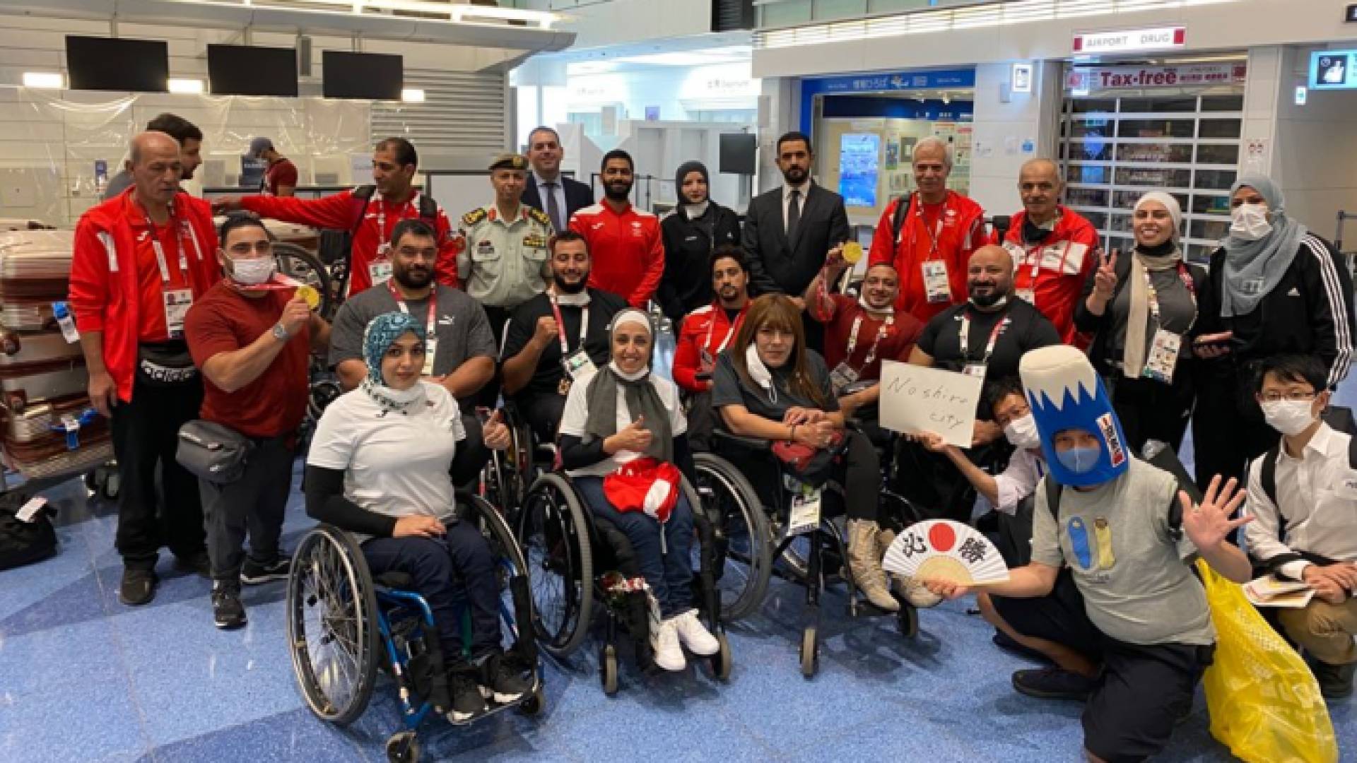 حافلة مكشوفة لتقل الأبطال في موكب حاشد نشامى ونشميات بارالمبيك طوكيو في عمان