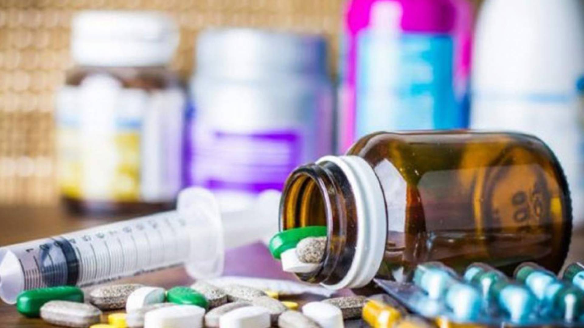 مستحضرات غير مجازة