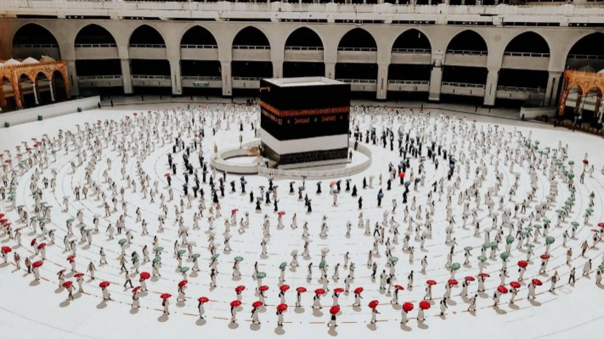 السعودية ترفع الطاقة الاستيعابية اليومية للمعتمرين