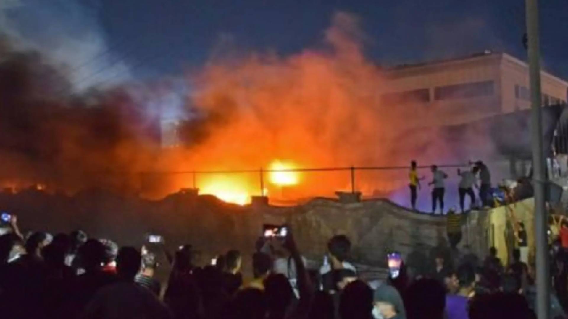 قتلى في حريق مستشفى لعلاج مرضى كورونا في مقدونيا