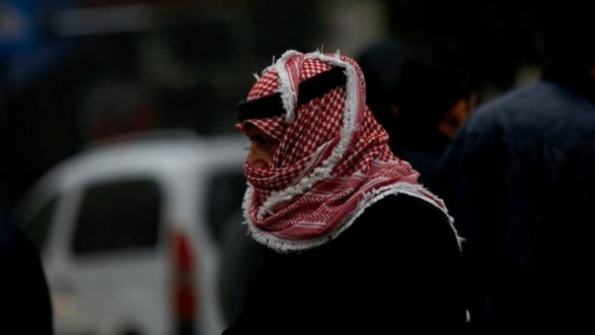 رجل يرتدي شماغ - أرشيفية